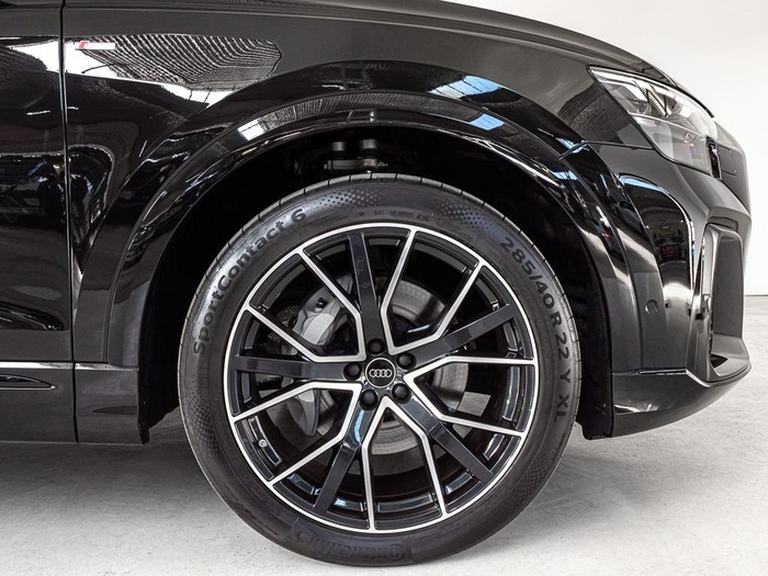 Renting Audi Q8 Black line 50 TDI quattro 210 kW (286 CV) tiptronic Ocasión 1