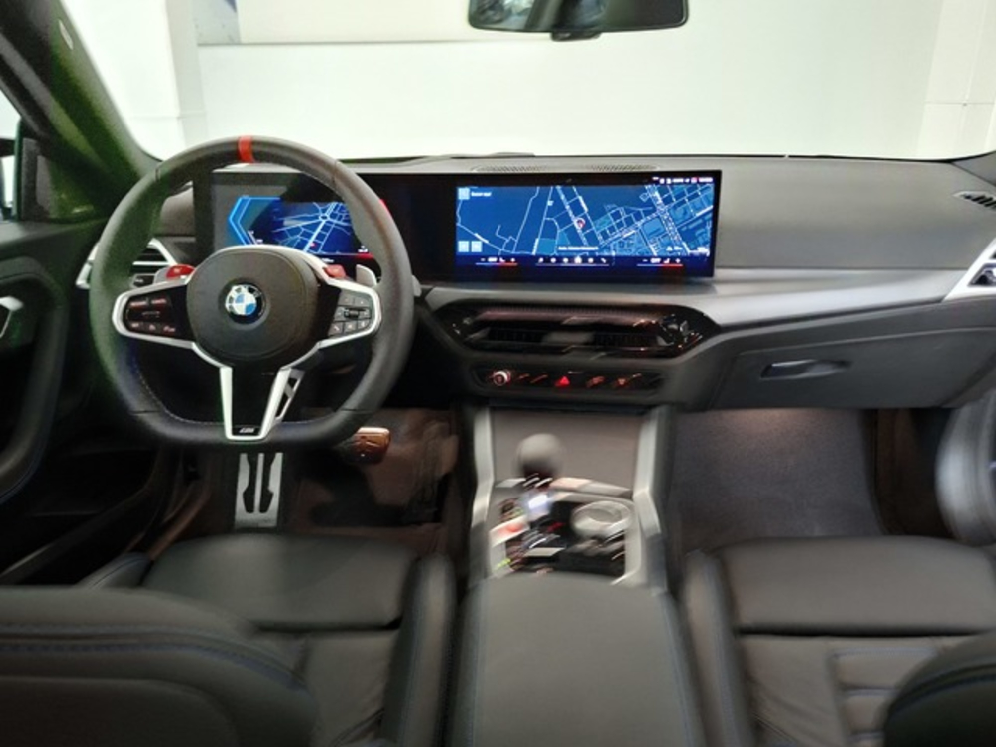 Renting BMW M M2 Coupe 353 kW (480 CV) 6