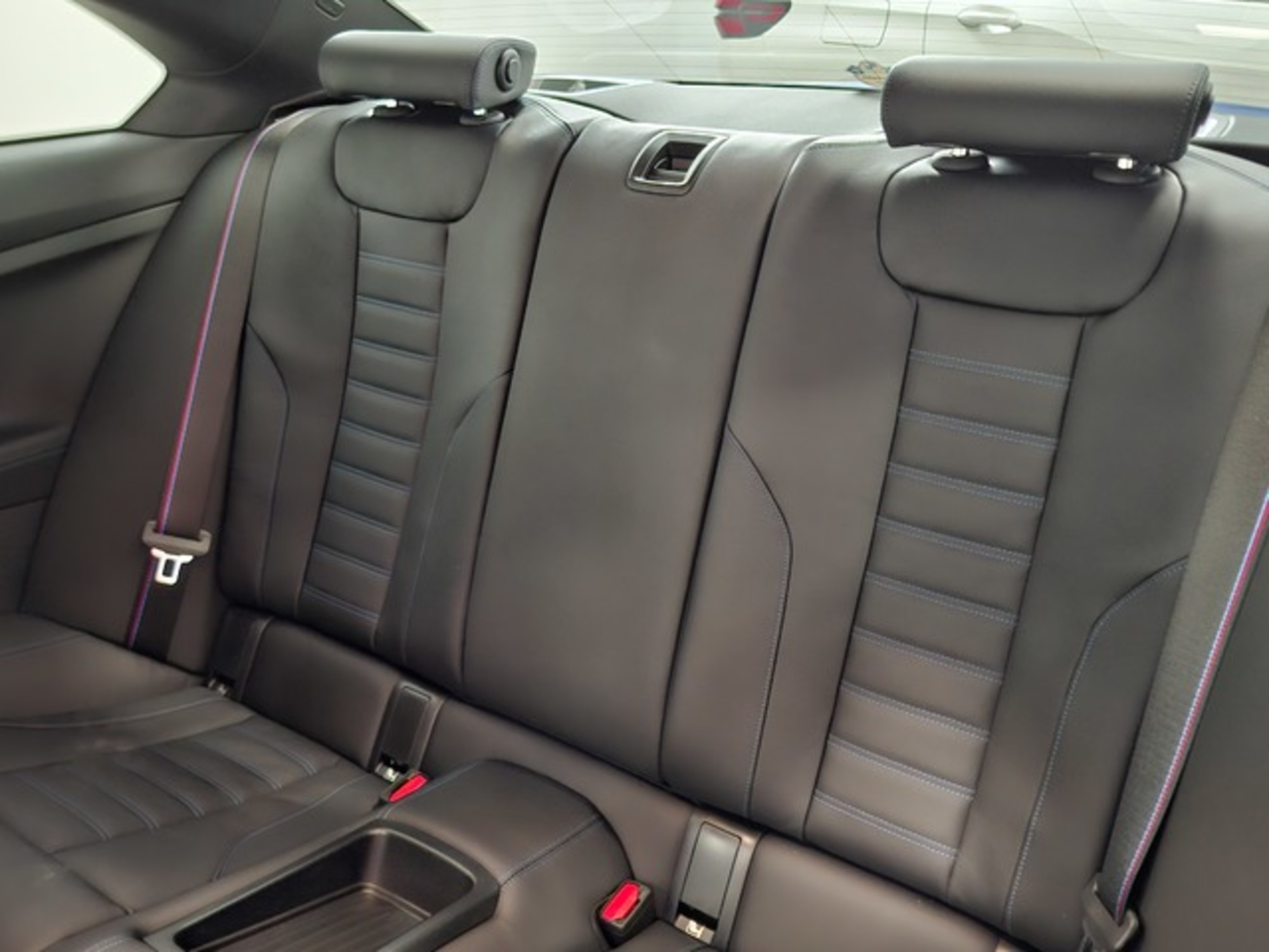 Renting BMW M M2 Coupe 353 kW (480 CV) 6