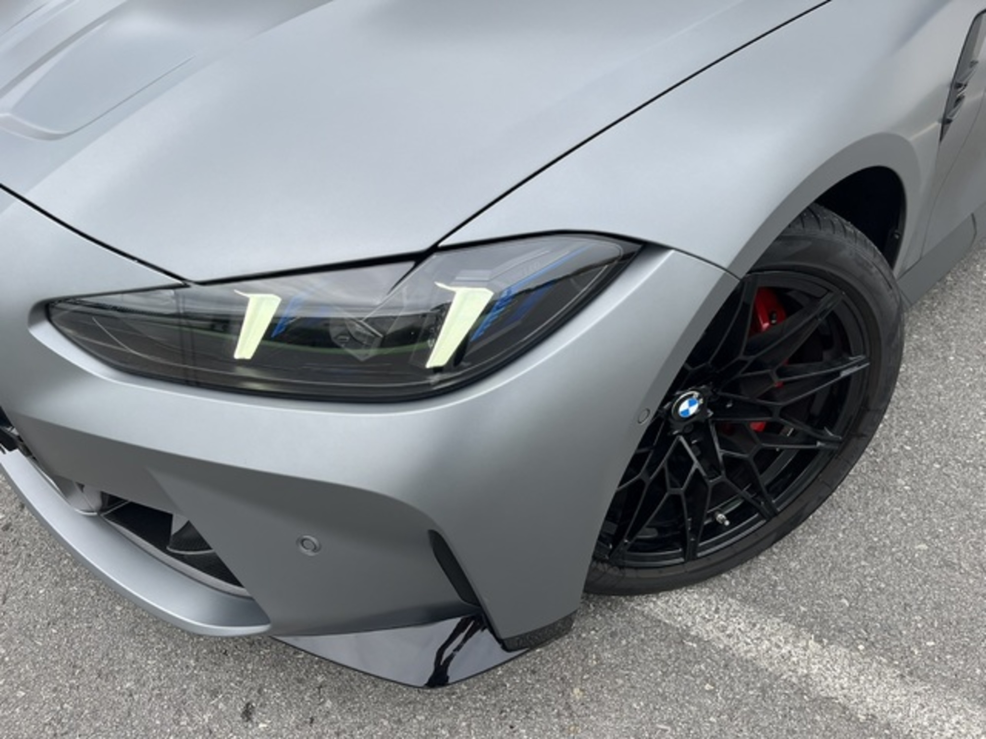 Renting BMW M M3 Competition Touring xDrive 390 kW (530 CV) 2