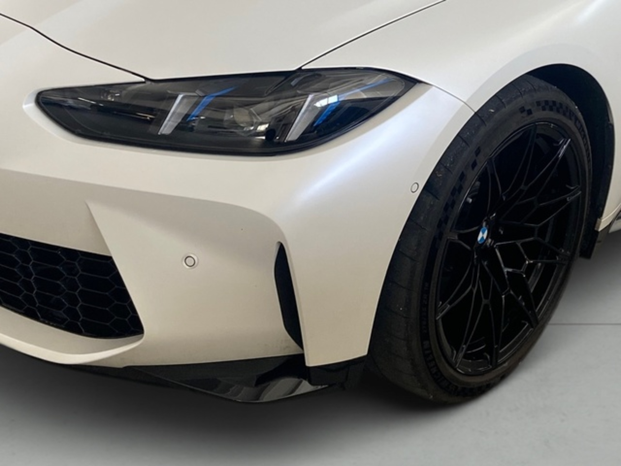 Renting BMW M M3 Competition Touring xDrive 390 kW (530 CV) 1