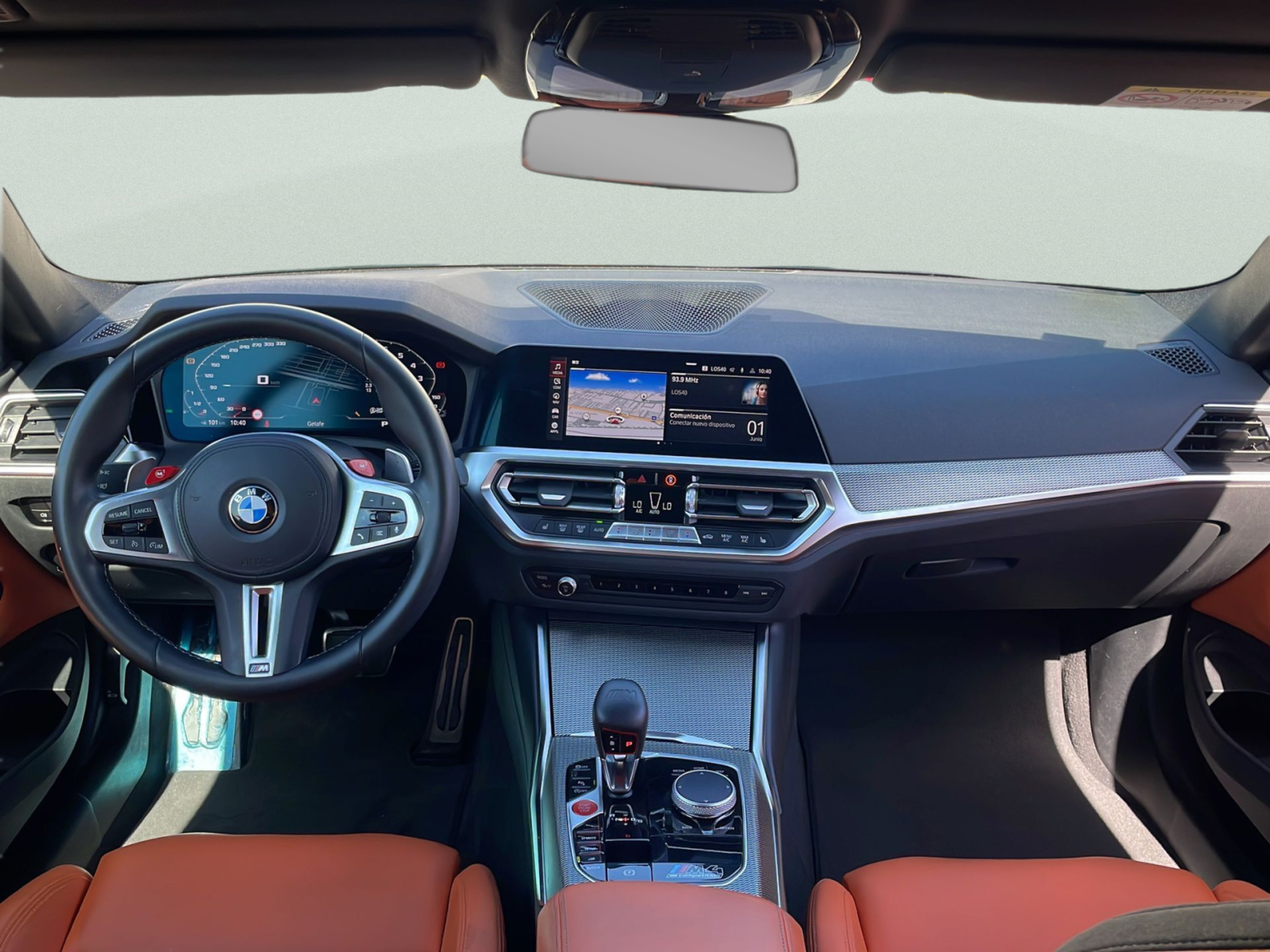 Renting BMW M M4 Coupe Competition 375 kW (510 CV) 4 1