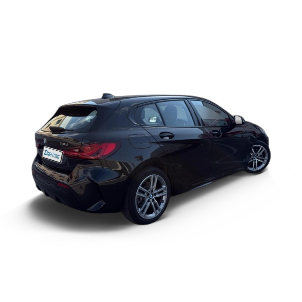 Renting BMW Serie 1 116d 85 kW (116 CV) 3 1