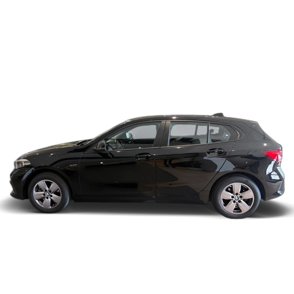 Renting BMW Serie 1 116d 85 kW (116 CV) 6 5