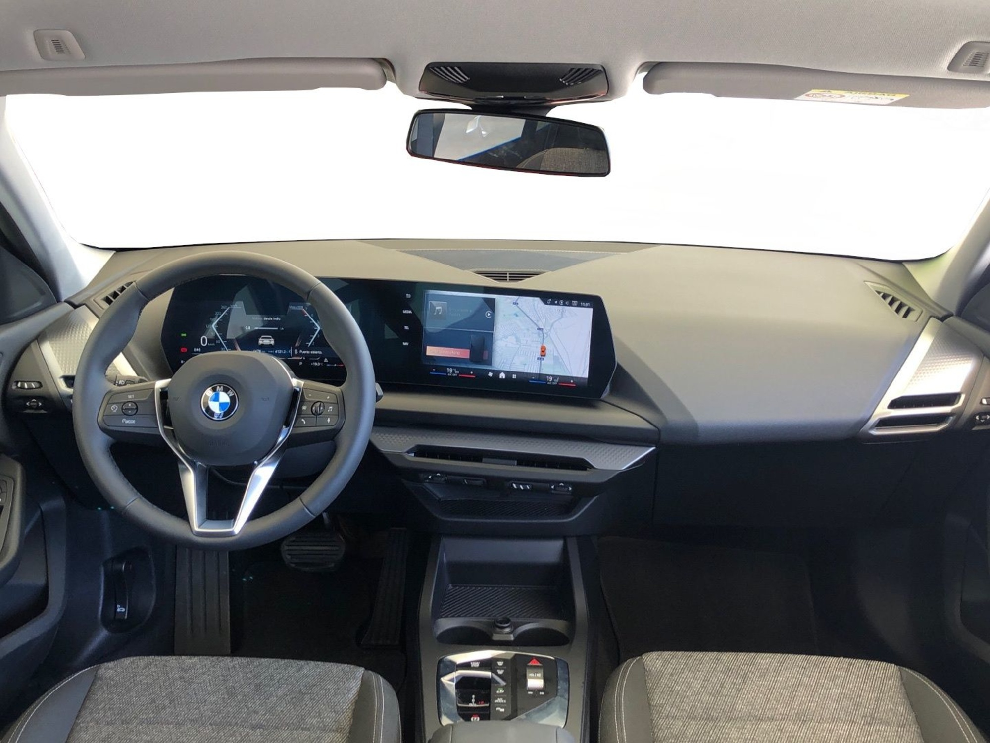Renting BMW Serie 1 116i 90 kW (122 CV)