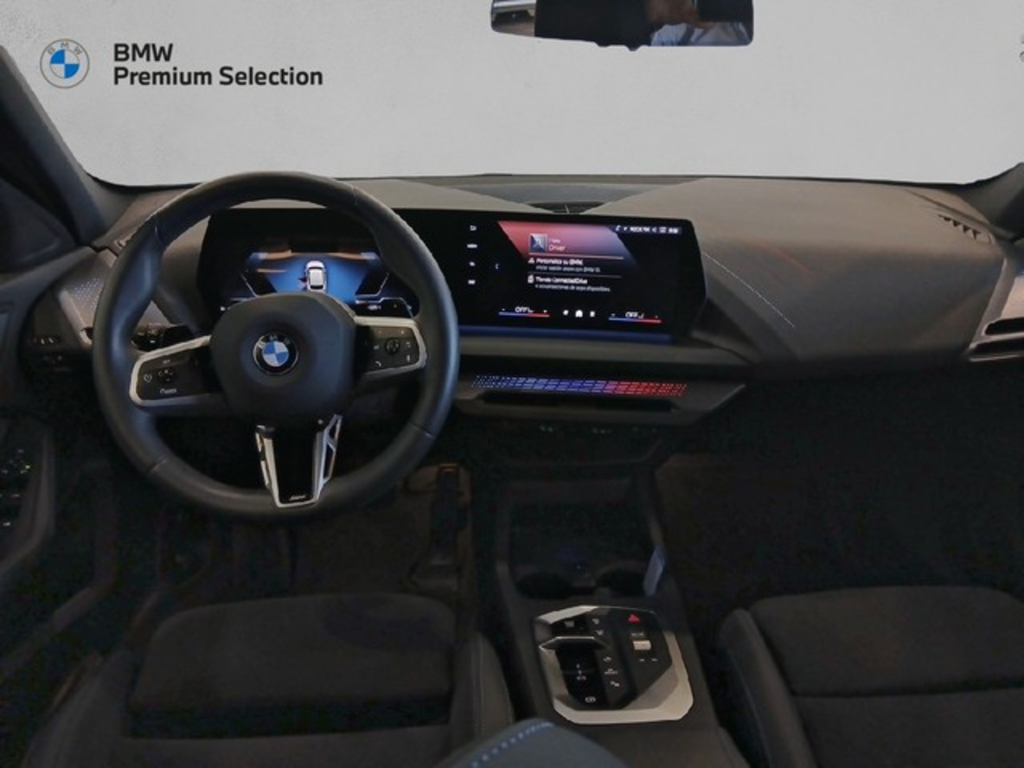 Renting BMW Serie 1 116i 90 kW (122 CV) 1