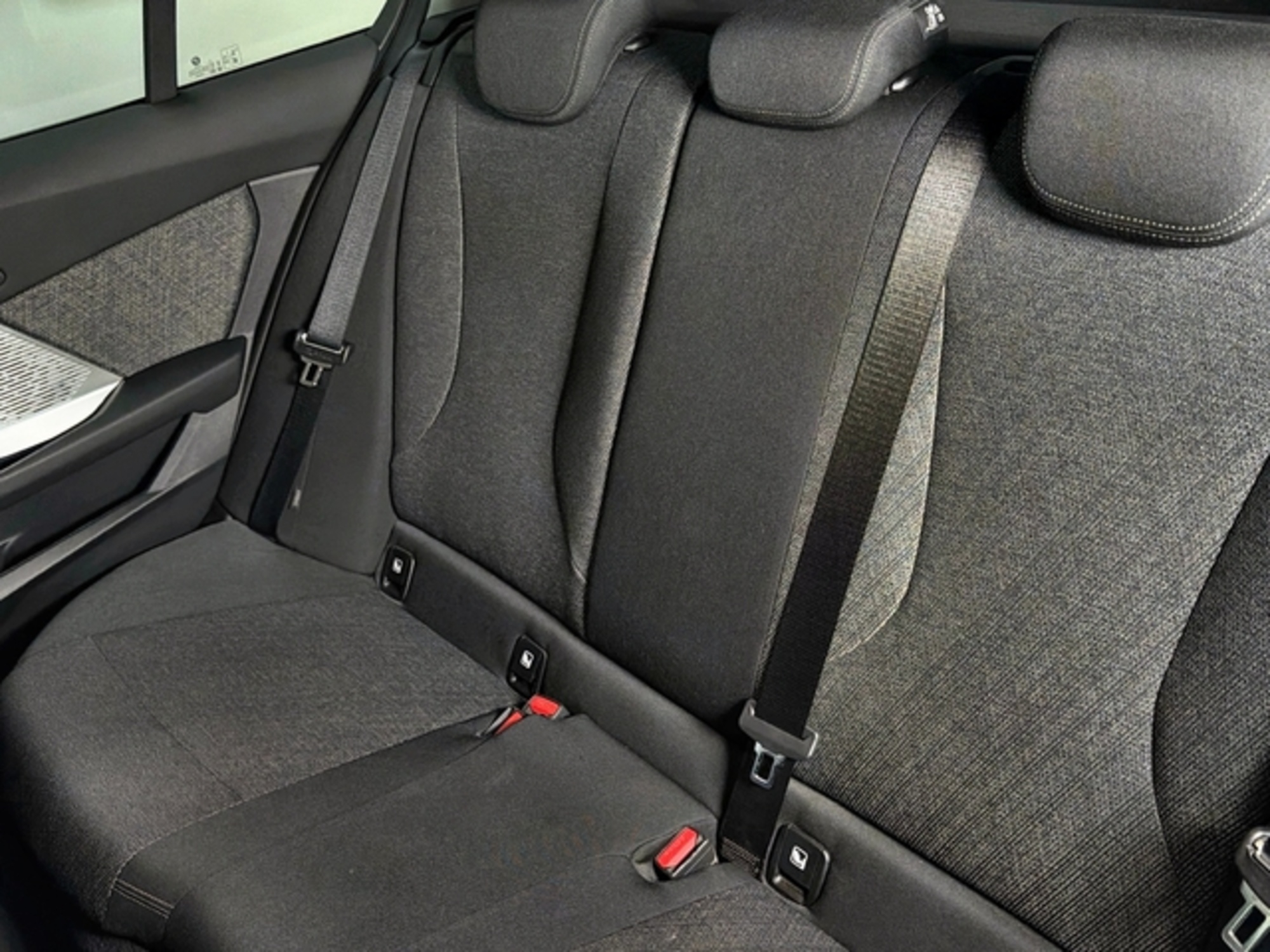 Renting BMW Serie 1 118d 110 kW (150 CV) 1 3