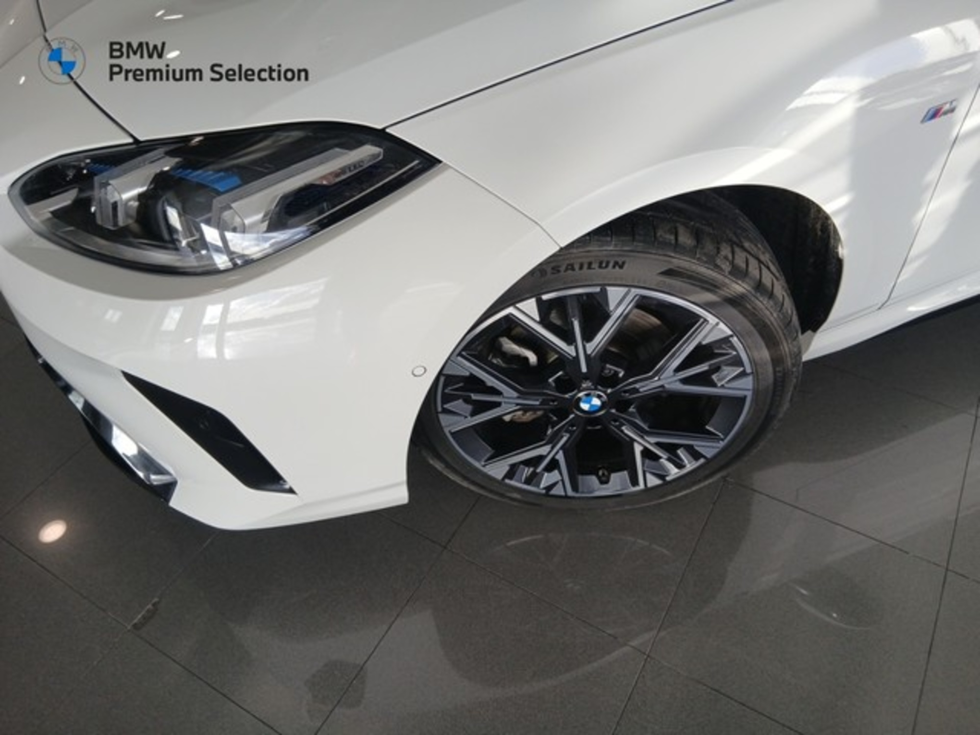 Renting BMW Serie 1 118d 110 kW (150 CV) 1 7