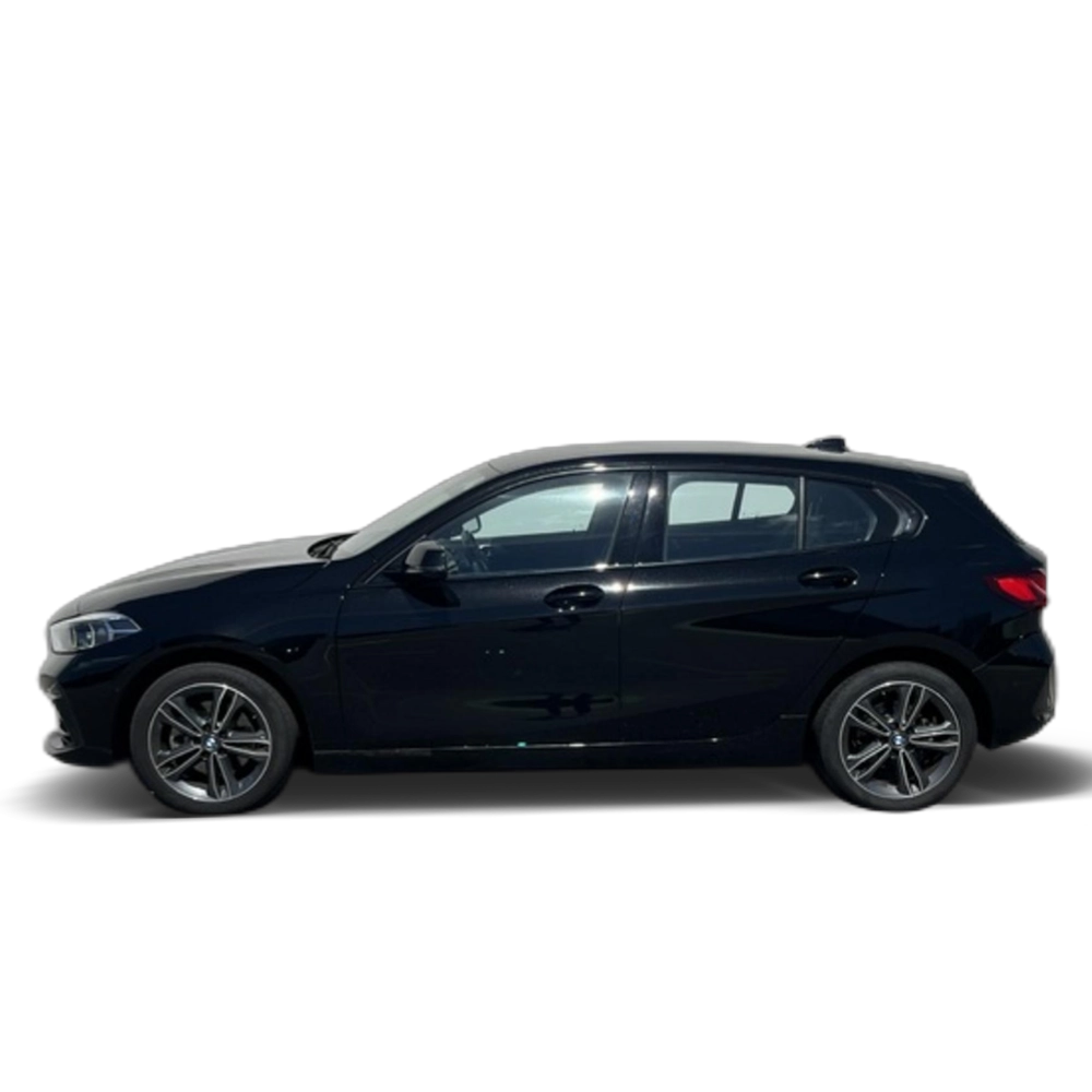 Renting BMW Serie 1 118d 110 kW (150 CV) 10 8