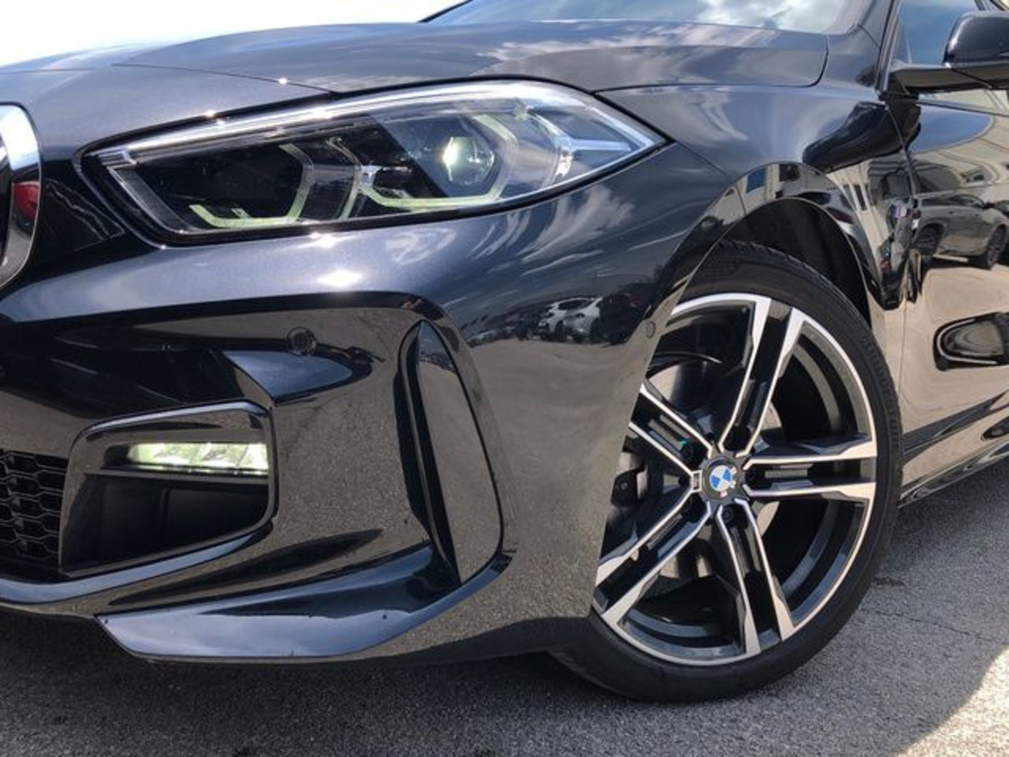 Renting BMW Serie 1 118d 110 kW (150 CV) 10 9
