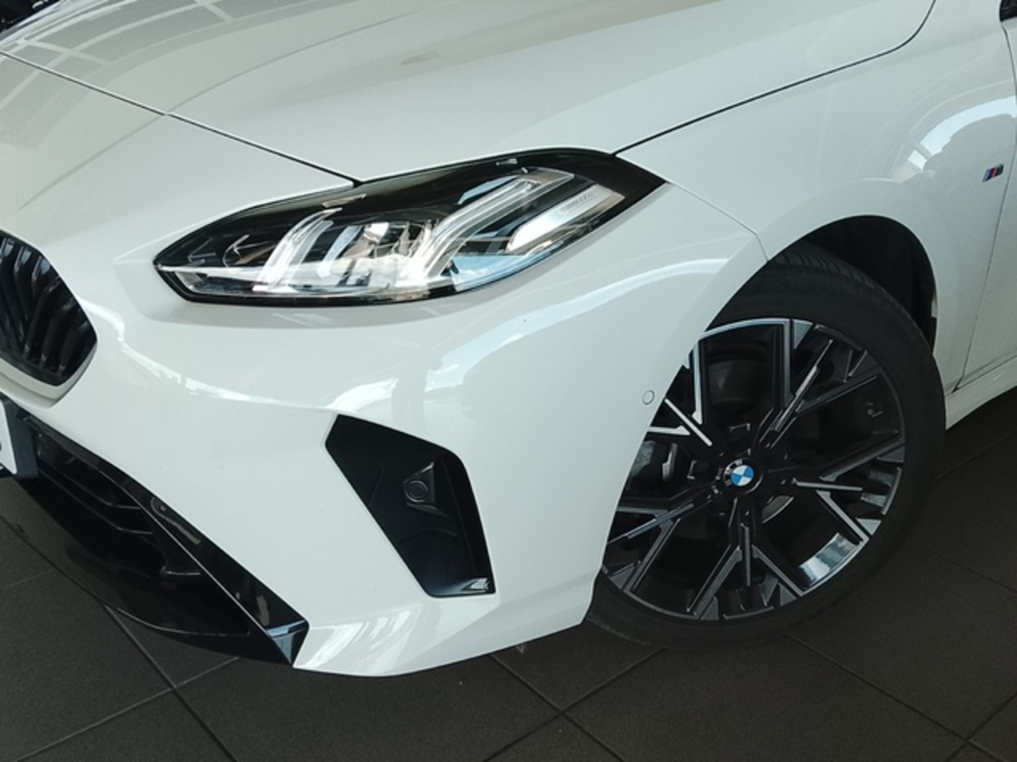 Renting BMW Serie 1 118d 110 kW (150 CV) 12 2