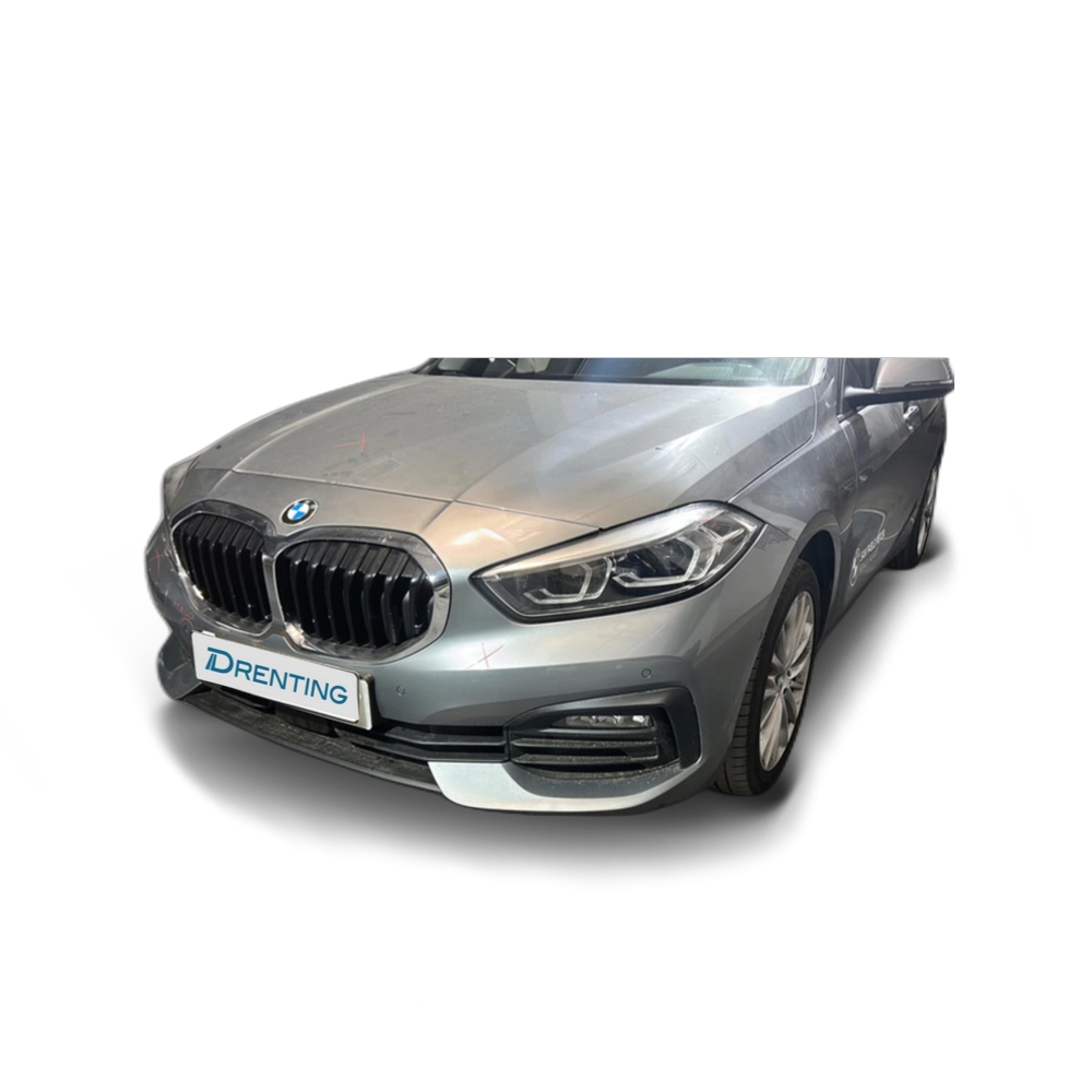 Renting BMW Serie 1 118d Business 110 kW (150 CV) 3 4