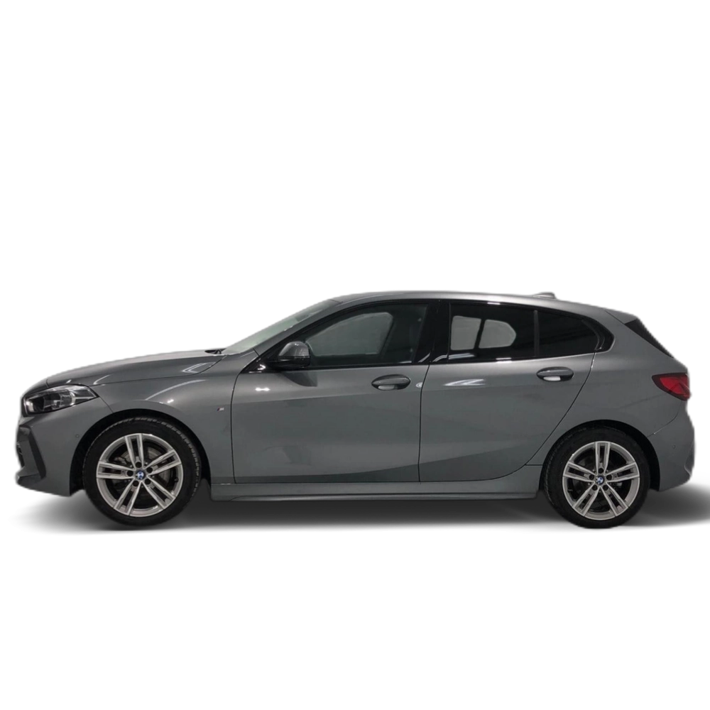 Renting BMW Serie 1 118d Business 110 kW (150 CV) 5 7