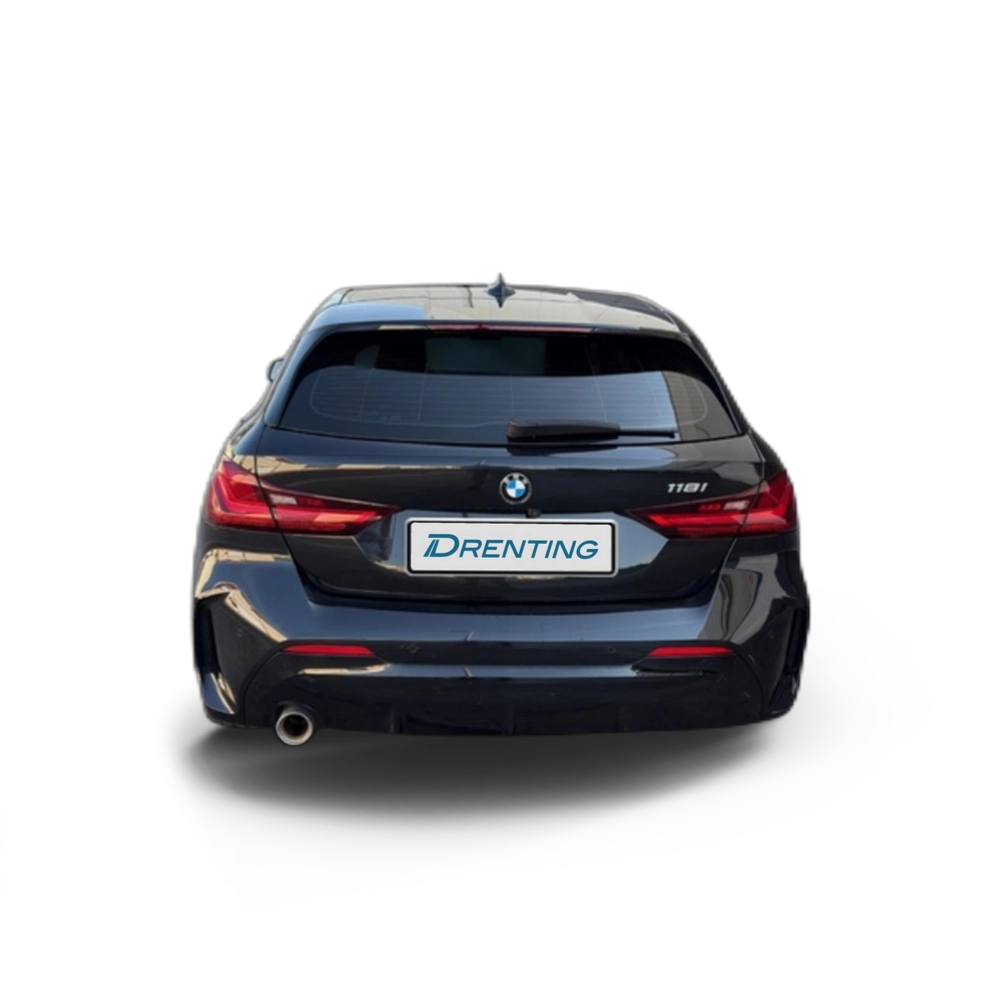Renting BMW Serie 1 118i 103 kW (140 CV) 2