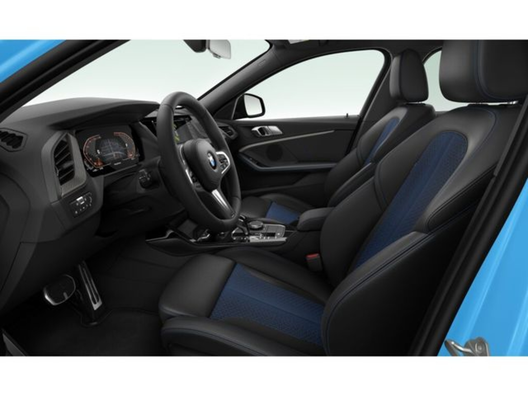 Renting BMW Serie 1 118i 103 kW (140 CV) 3