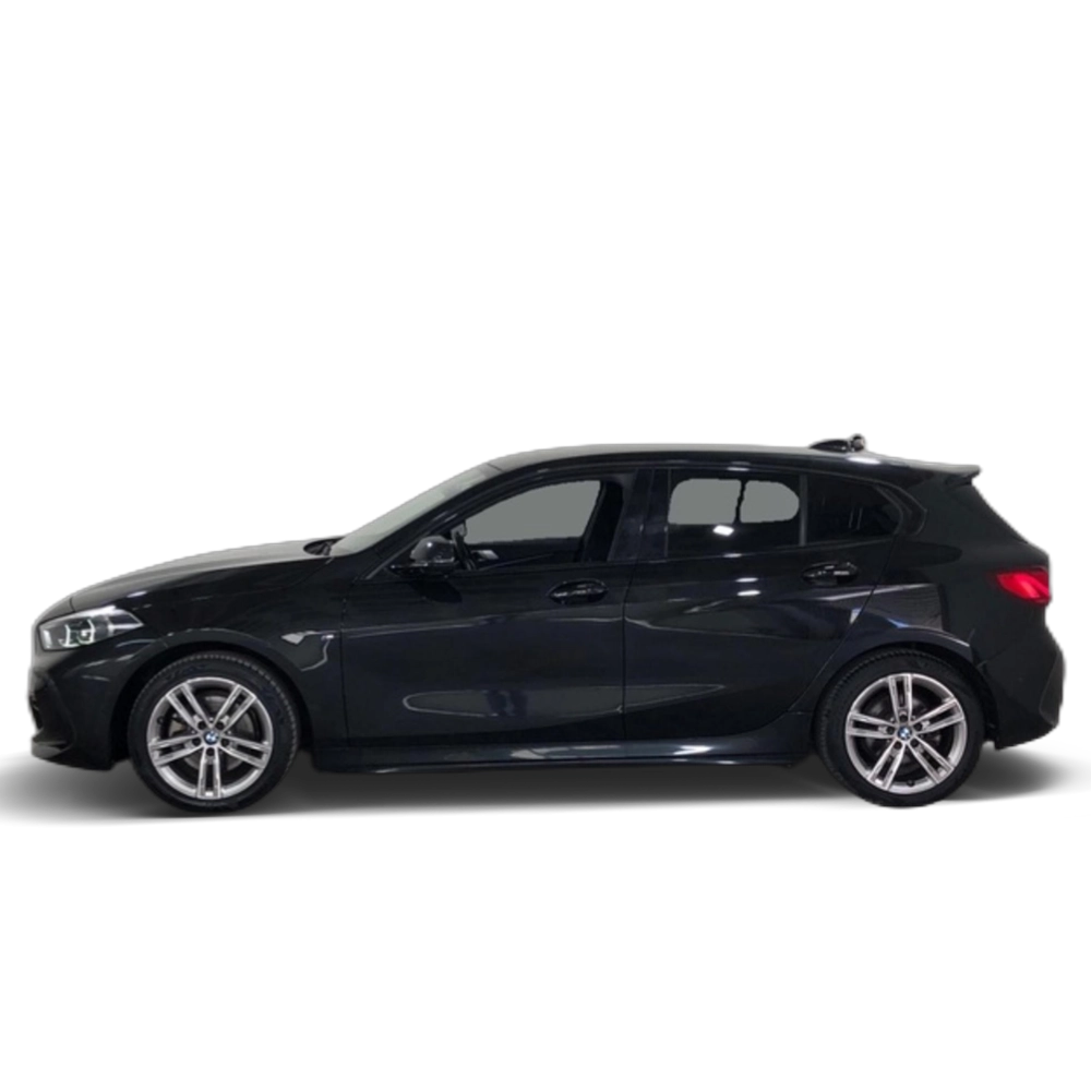 Renting BMW Serie 1 118i 103 kW (140 CV) 3 3