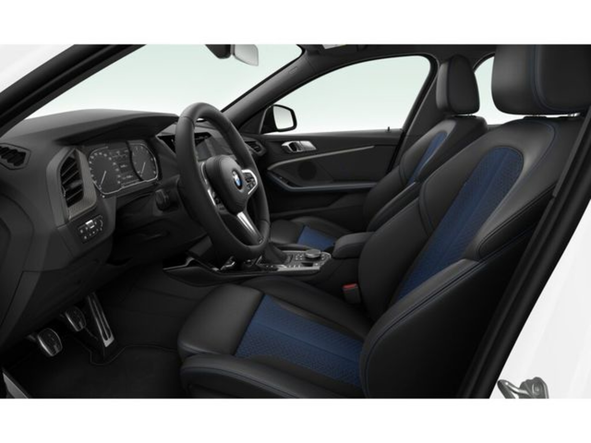 Renting BMW Serie 1 118i 103 kW (140 CV) 6 2