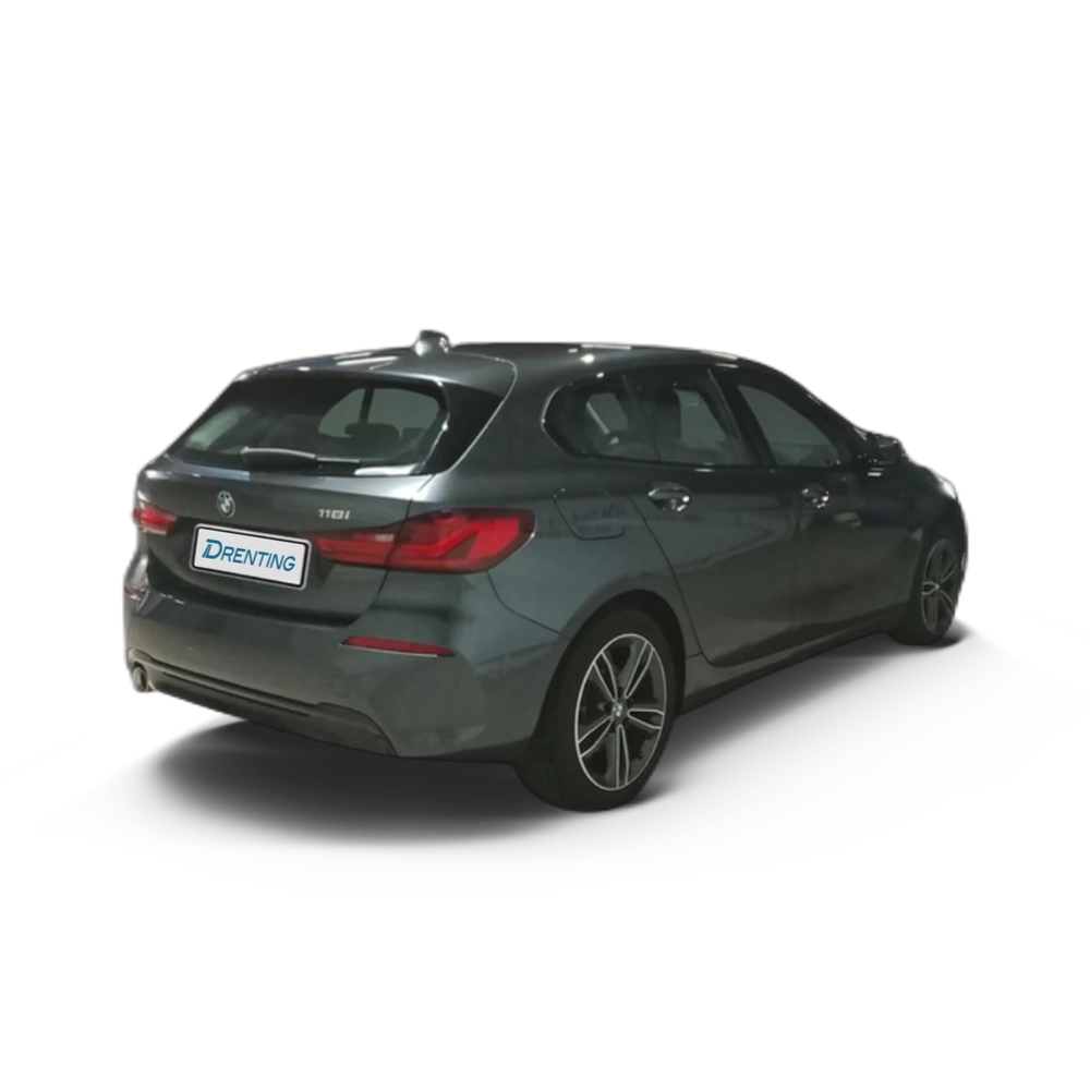 Renting BMW Serie 1 118i 103 kW (140 CV) 6 1