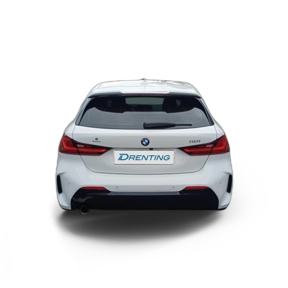 Renting BMW Serie 1 118i 103 kW (140 CV) 6