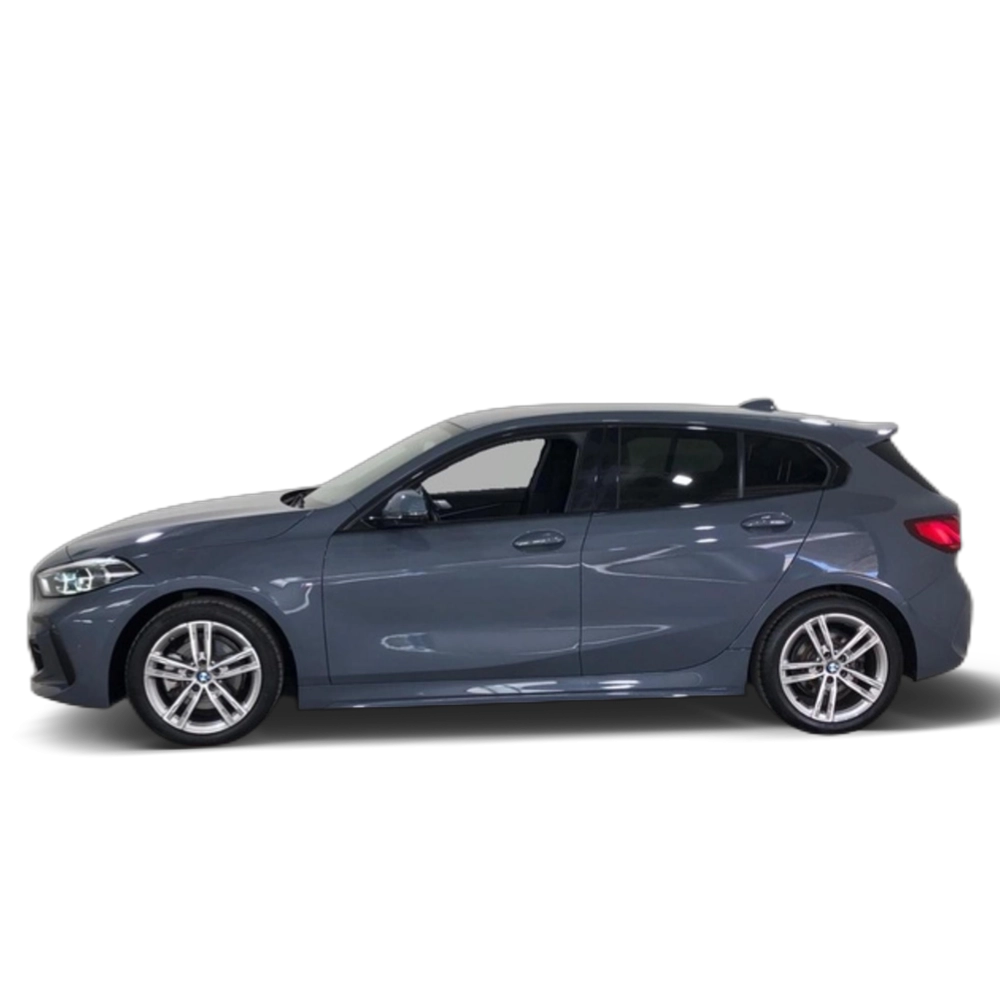 Renting BMW Serie 1 118i 103 kW (140 CV) 8