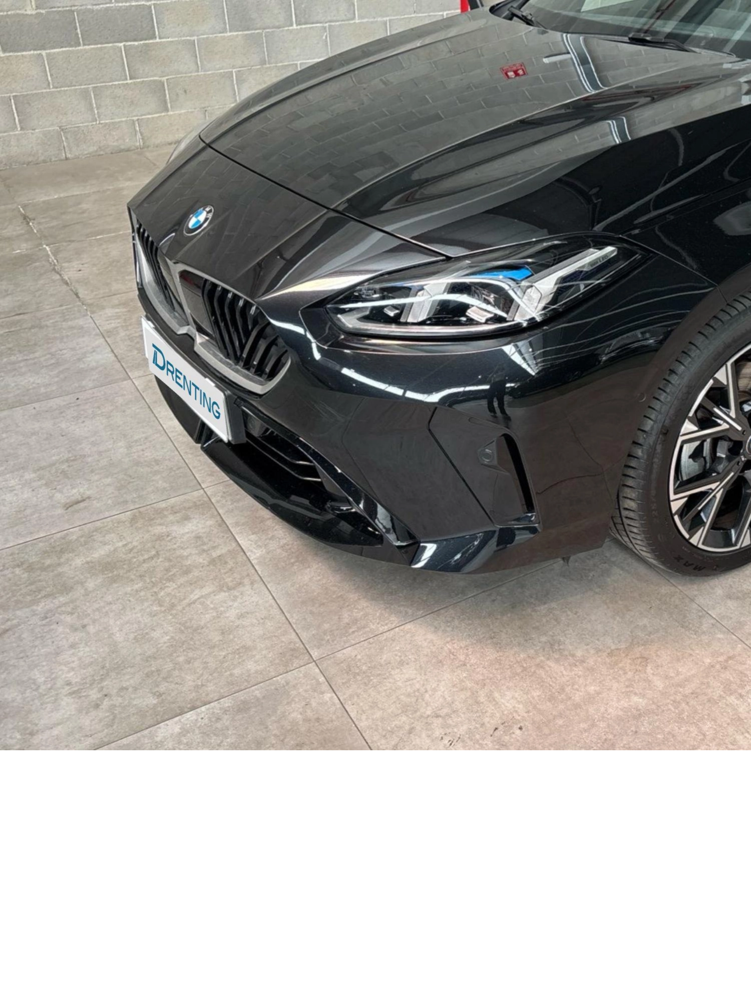 Renting BMW Serie 1 120d 120 kW (163 CV) 10 19