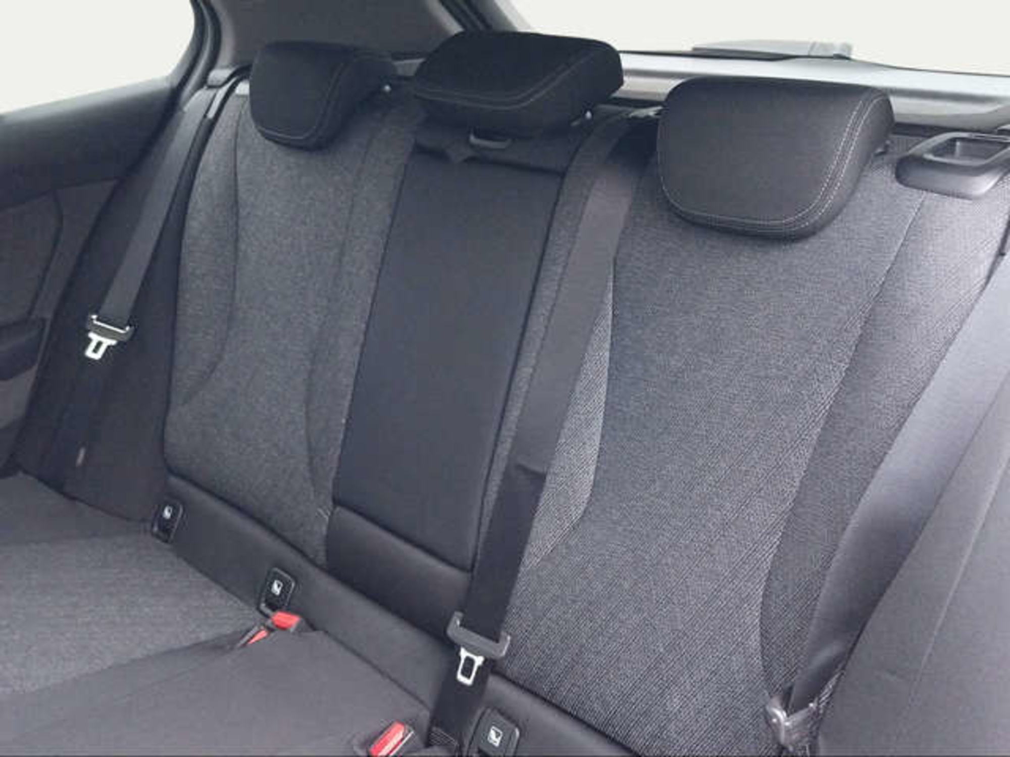 Renting BMW Serie 1 120d 120 kW (163 CV) 12 21