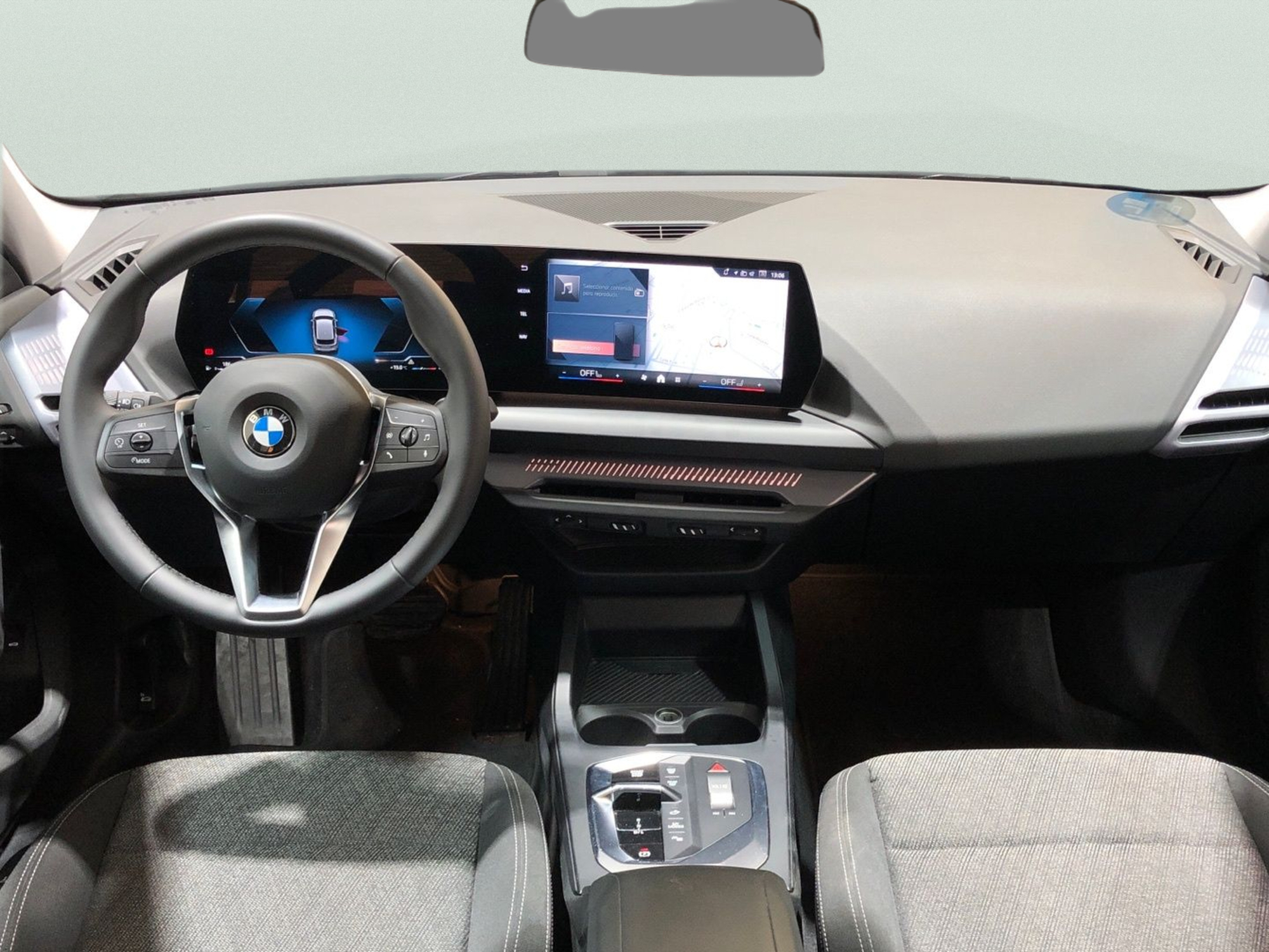 Renting BMW Serie 1 120d 120 kW (163 CV) 12 31