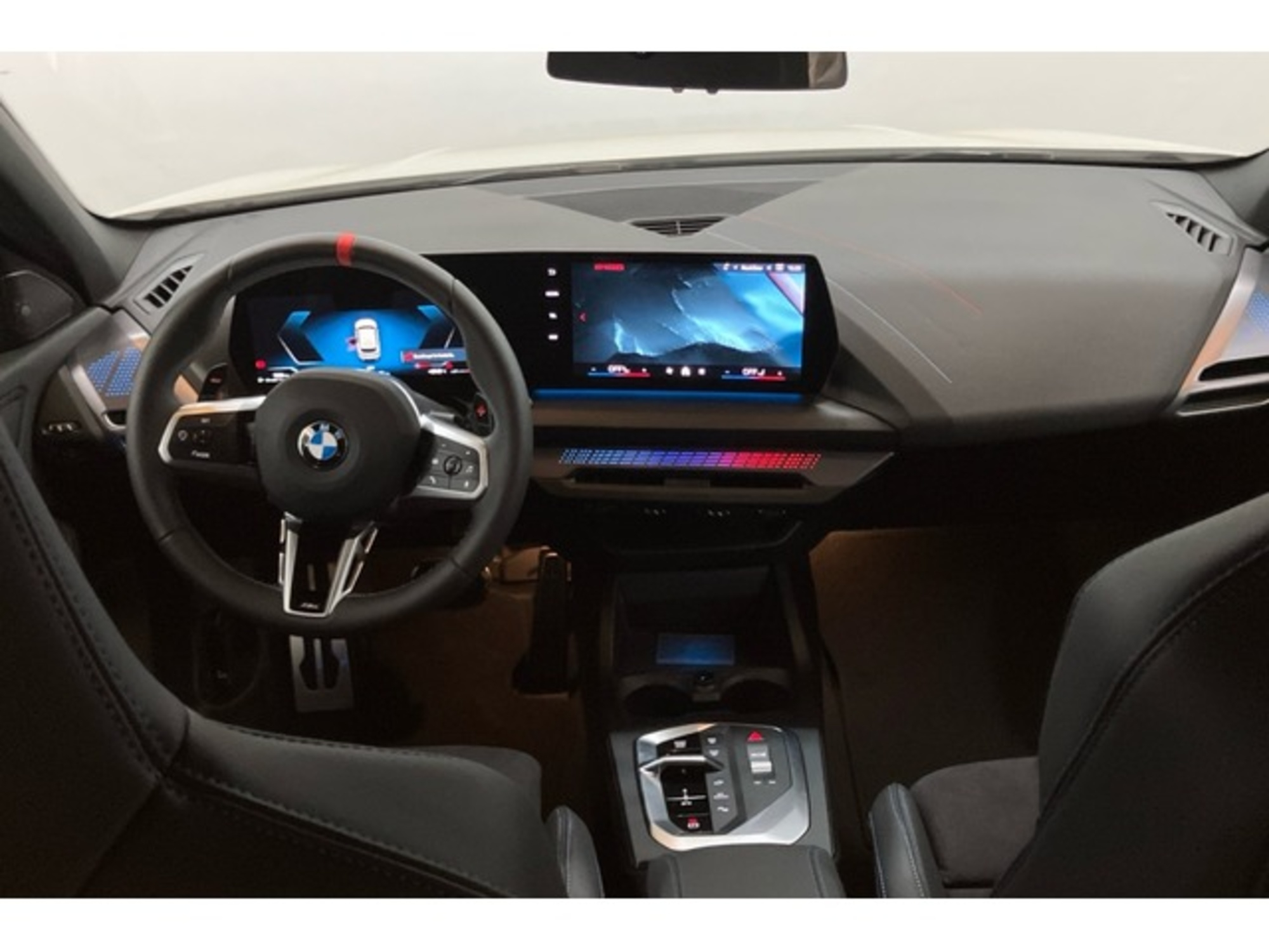Renting BMW Serie 1 M135i xDrive 221 kW (300 CV) 5