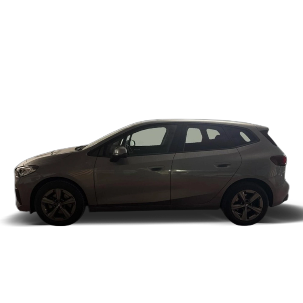 Renting BMW Serie 2 218d Active Tourer 110 kW (150 CV) 10 1