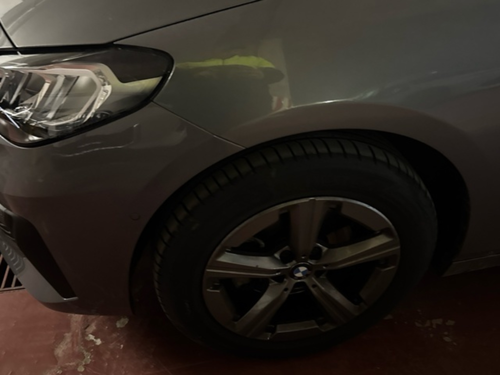 Renting BMW Serie 2 218d Active Tourer 110 kW (150 CV) 10 1