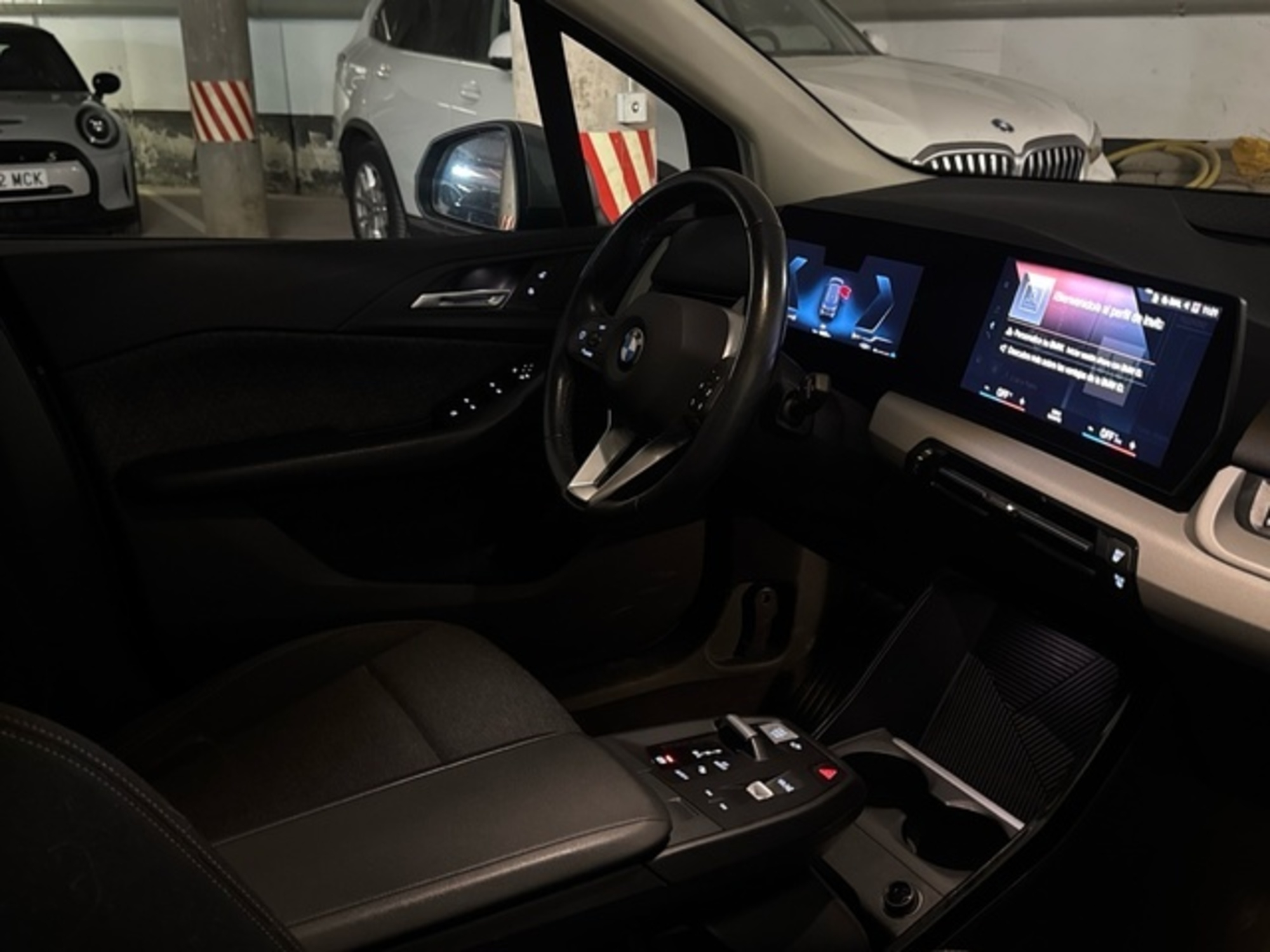 Renting BMW Serie 2 218d Active Tourer 110 kW (150 CV) 10 1
