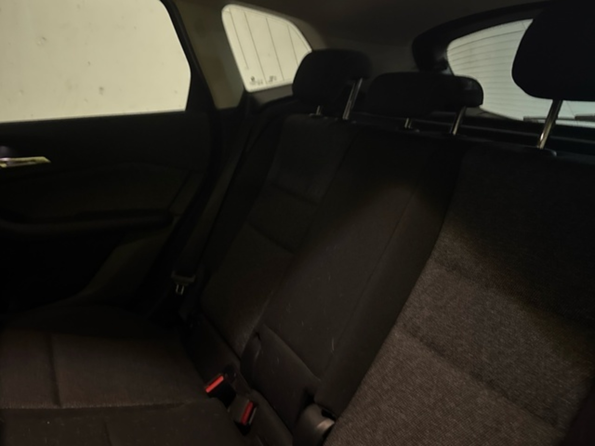 Renting BMW Serie 2 218d Active Tourer 110 kW (150 CV) 10 1
