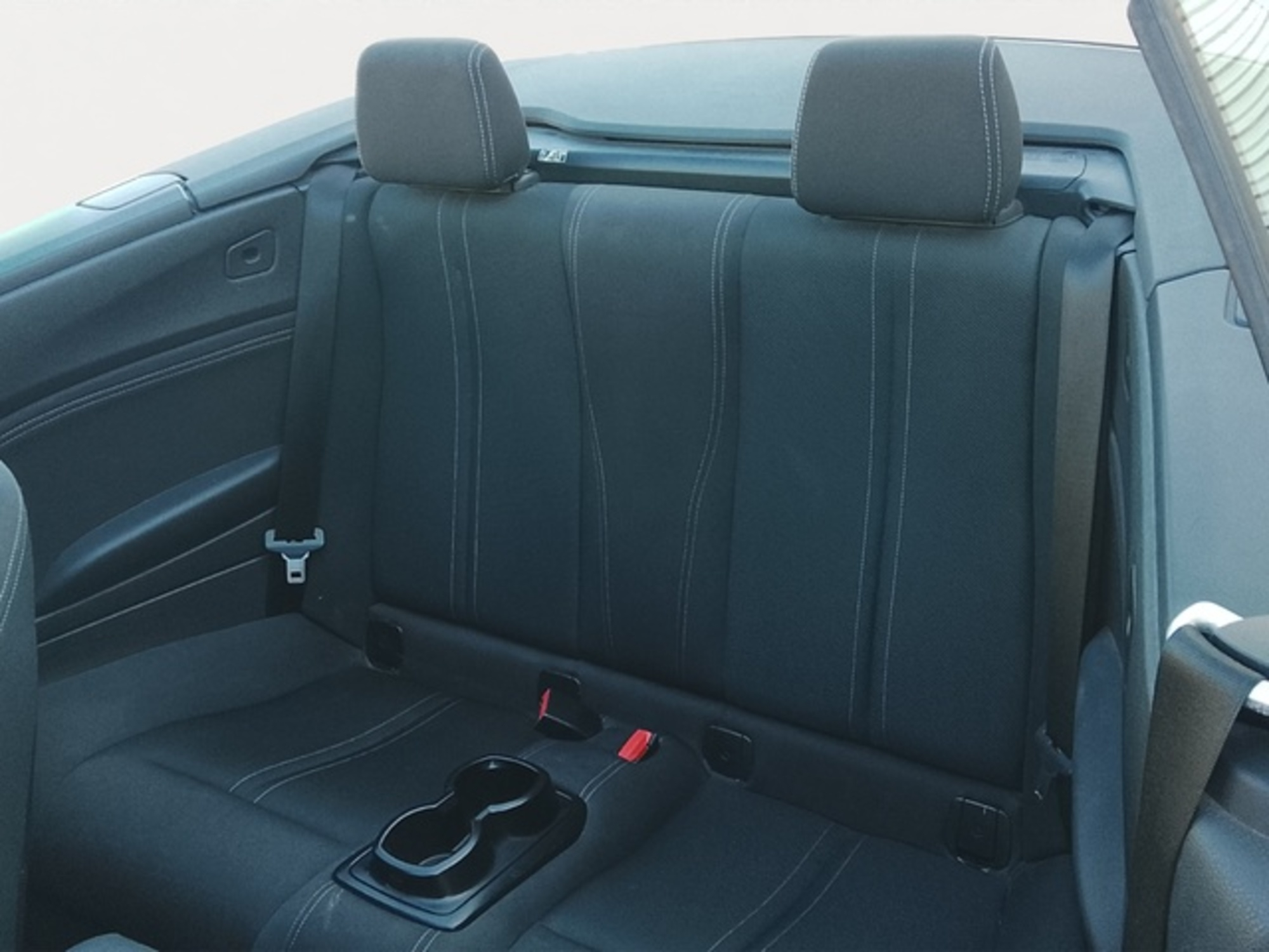 Renting BMW Serie 2 218d Cabrio 110 kW (150 CV)