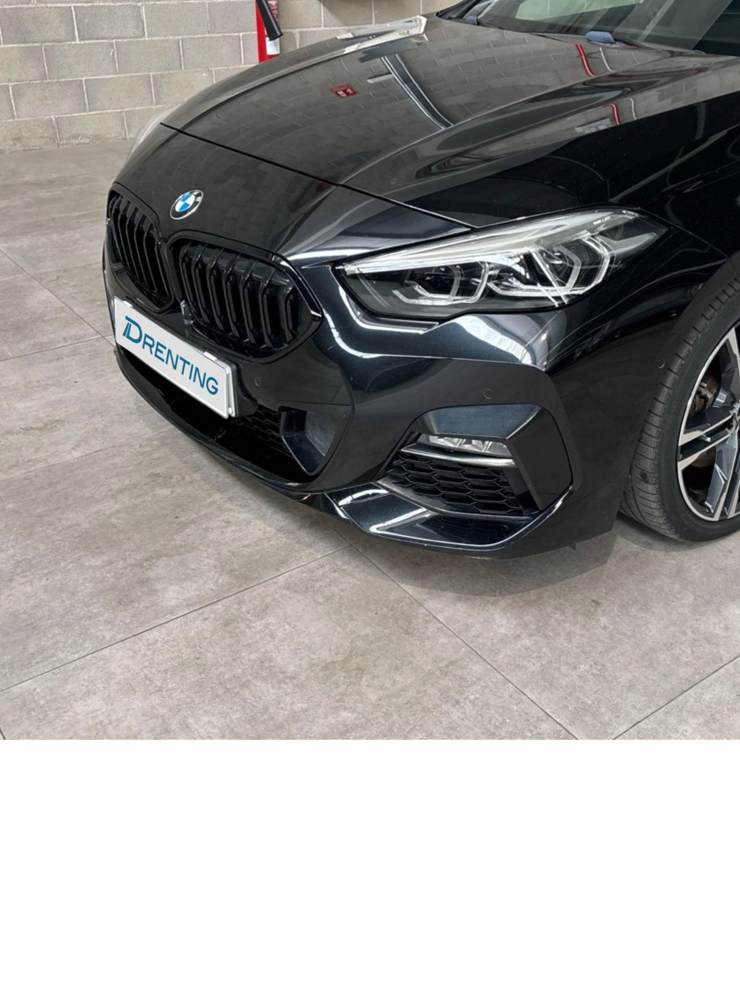 Renting BMW Serie 2 218d Gran Coupe 110 kW (150 CV) 2