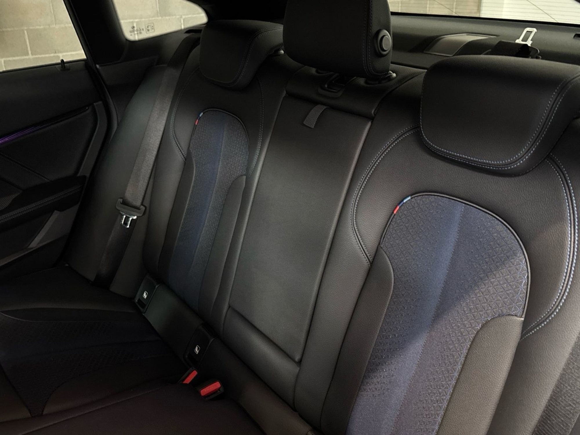 Renting BMW Serie 2 218d Gran Coupe 110 kW (150 CV) 2