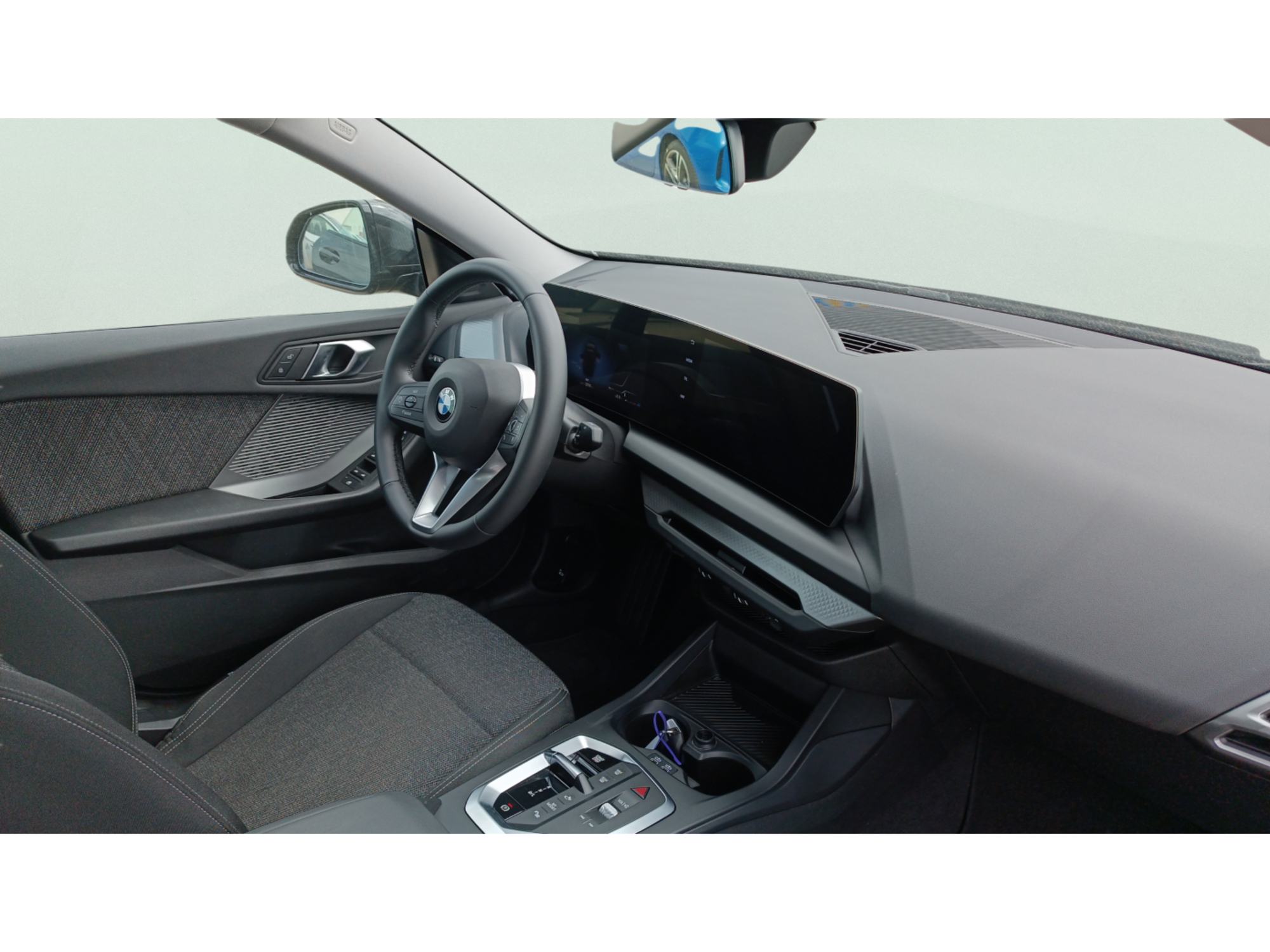 Renting BMW Serie 2 218d Gran Coupe 110 kW (150 CV) 8