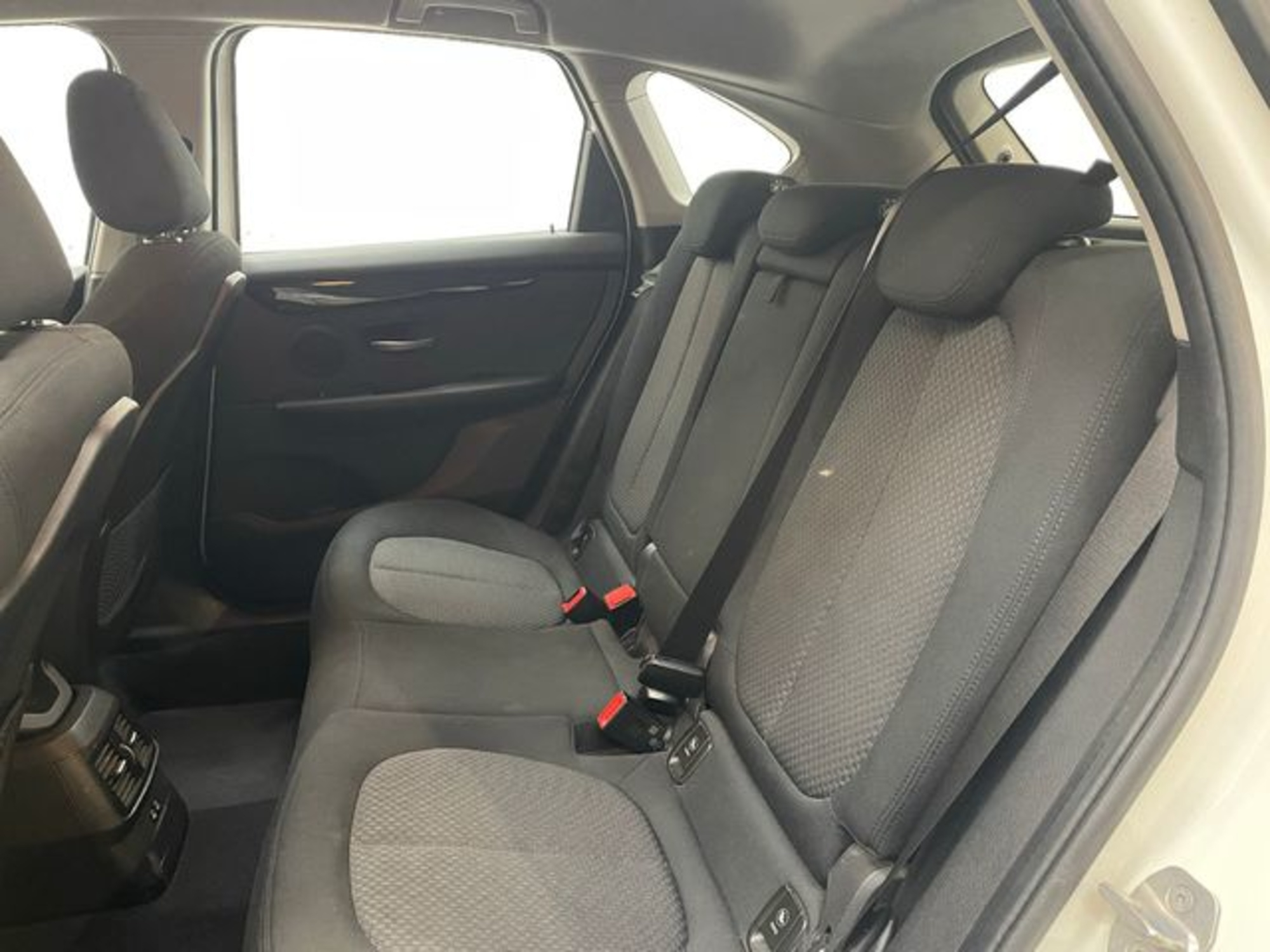 Renting BMW Serie 2 218d Gran Tourer 110 kW (150 CV) 1
