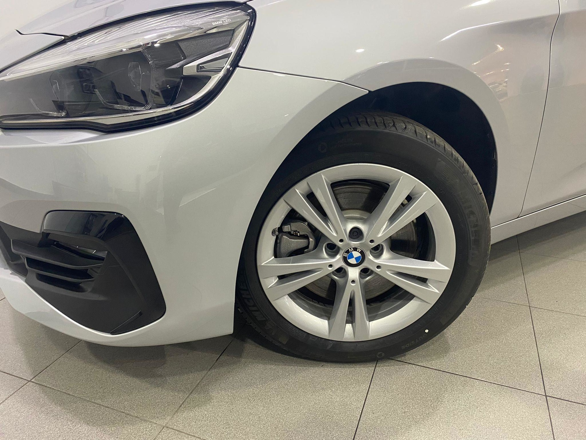 Renting BMW Serie 2 218d Gran Tourer 110 kW (150 CV) 2