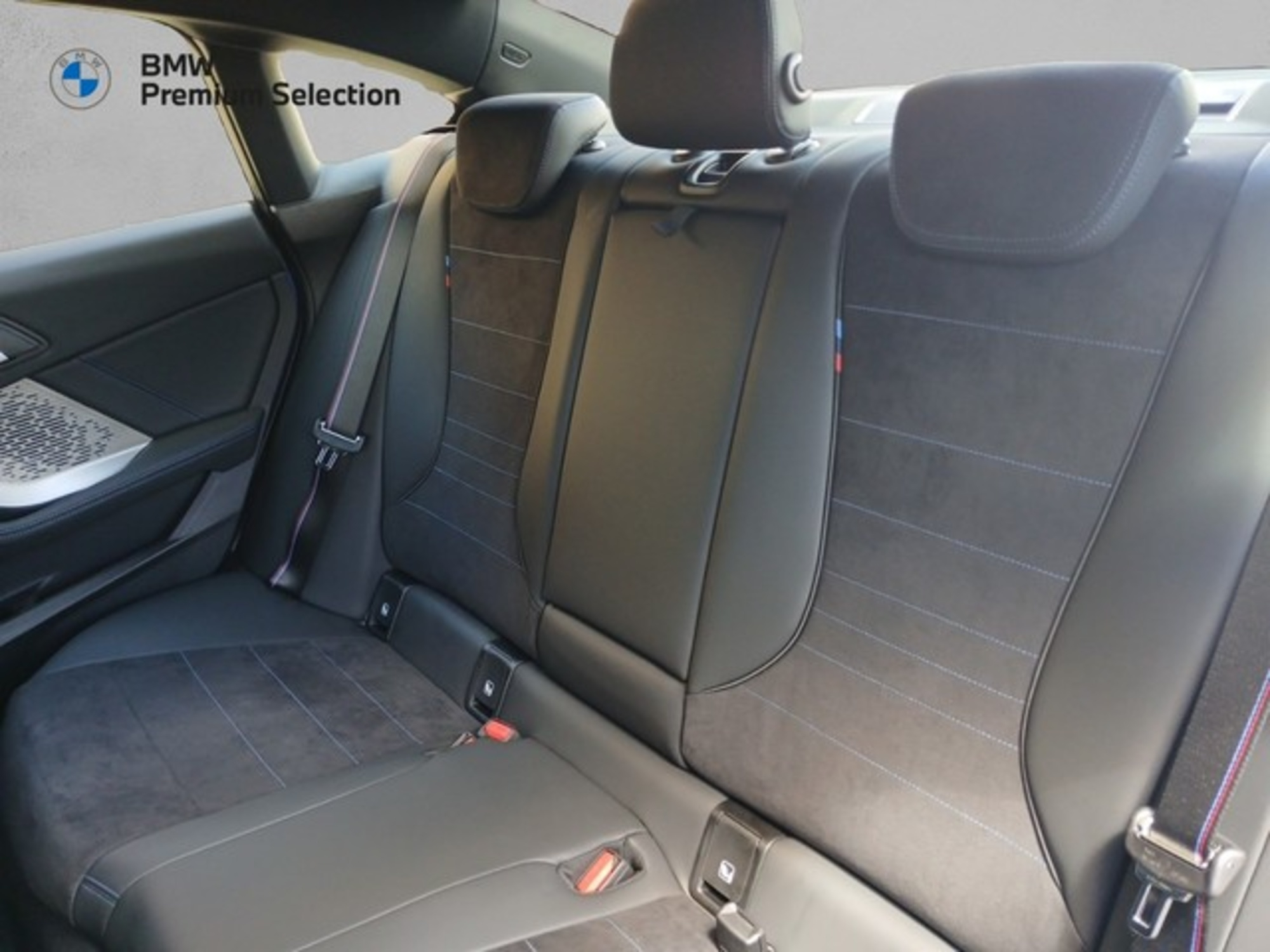 Renting BMW Serie 2 220d Gran Coupe 120 kW (163 CV) 13