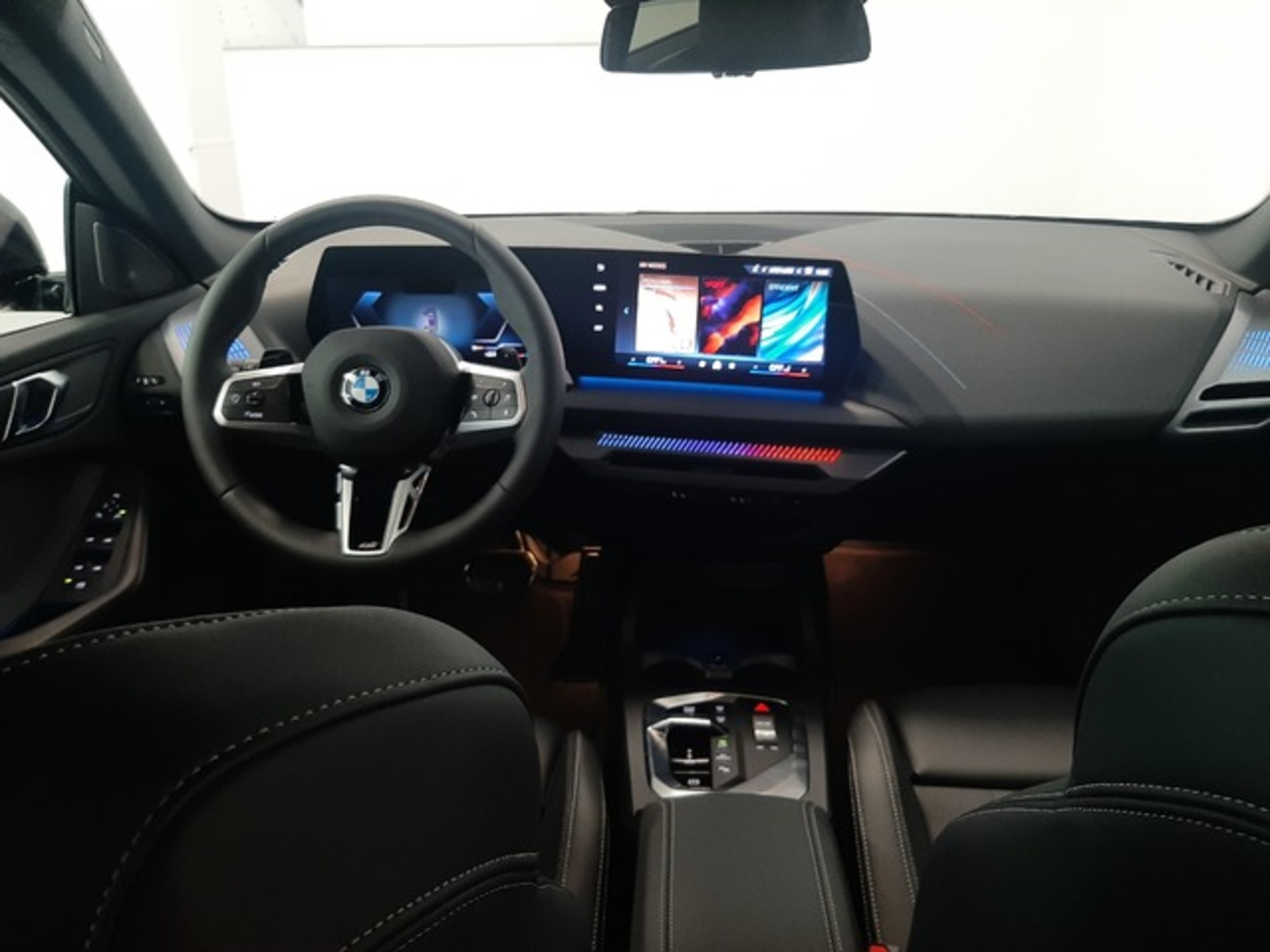 Renting BMW Serie 2 220d Gran Coupe 120 kW (163 CV) 5 3