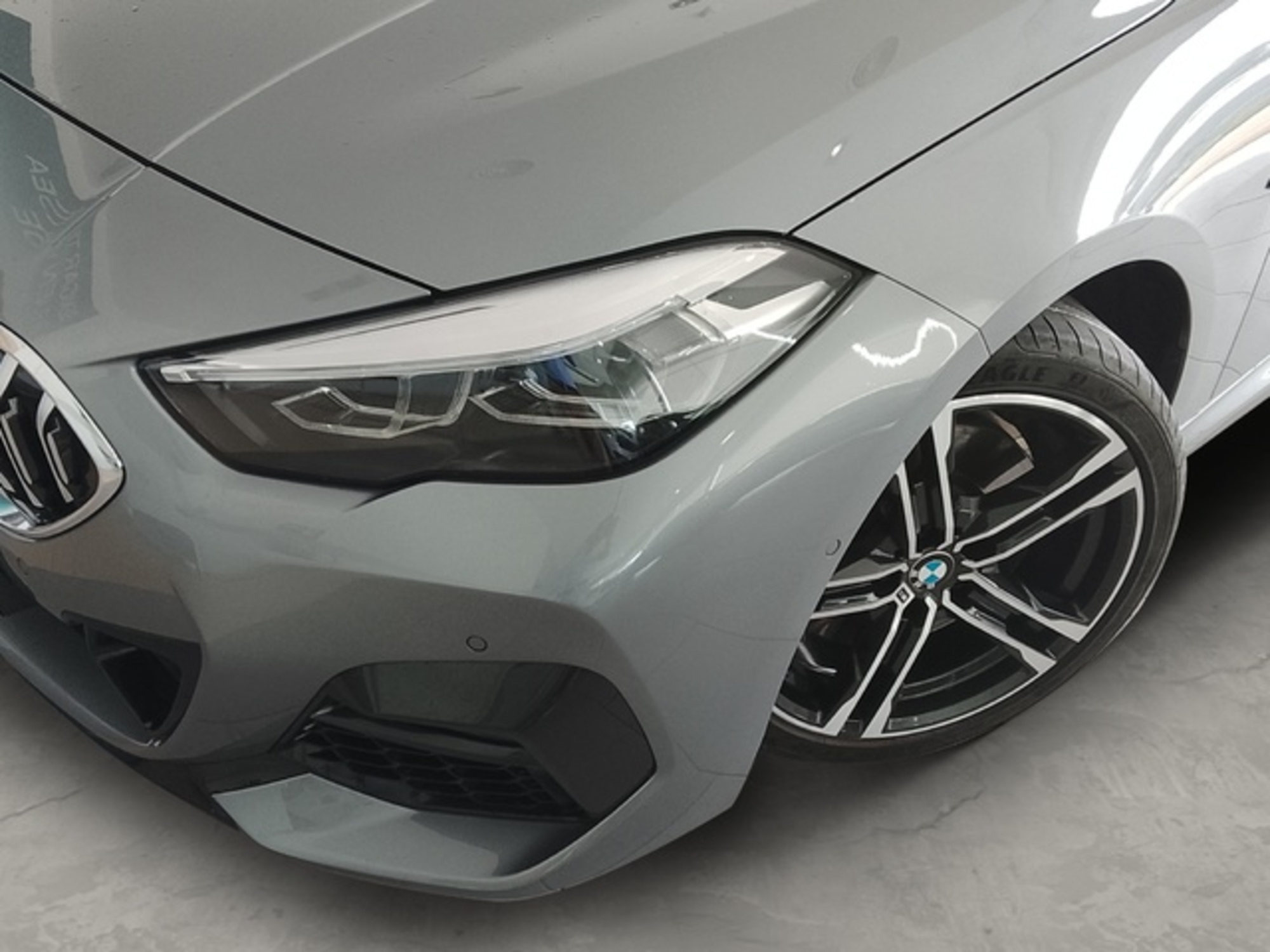Renting BMW Serie 2 220d Gran Coupe 140 kW (190 CV) 1