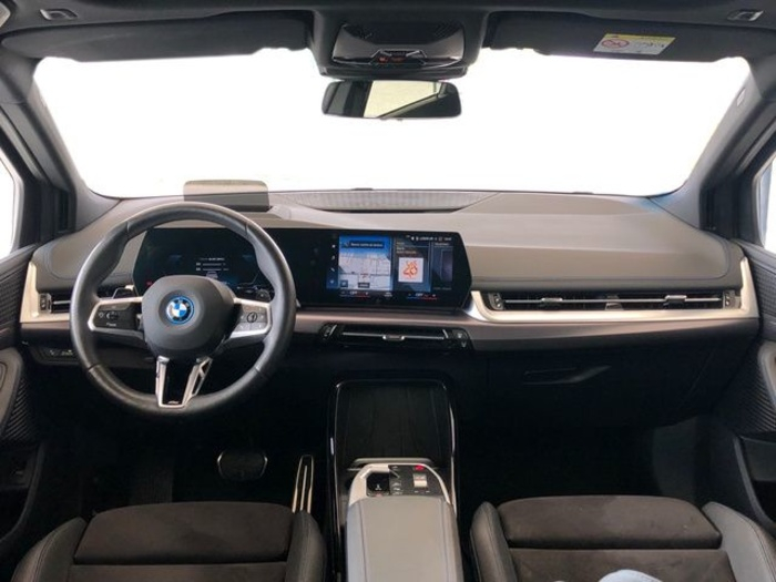 Renting BMW Serie 2 225e xDrive Active Tourer 180 kW (245 CV) 7