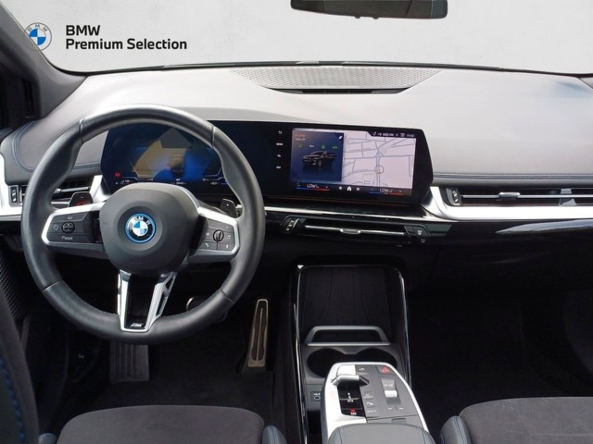 Renting BMW Serie 2 230e Active Tourer xDrive 240 kW (326 CV) 1 1