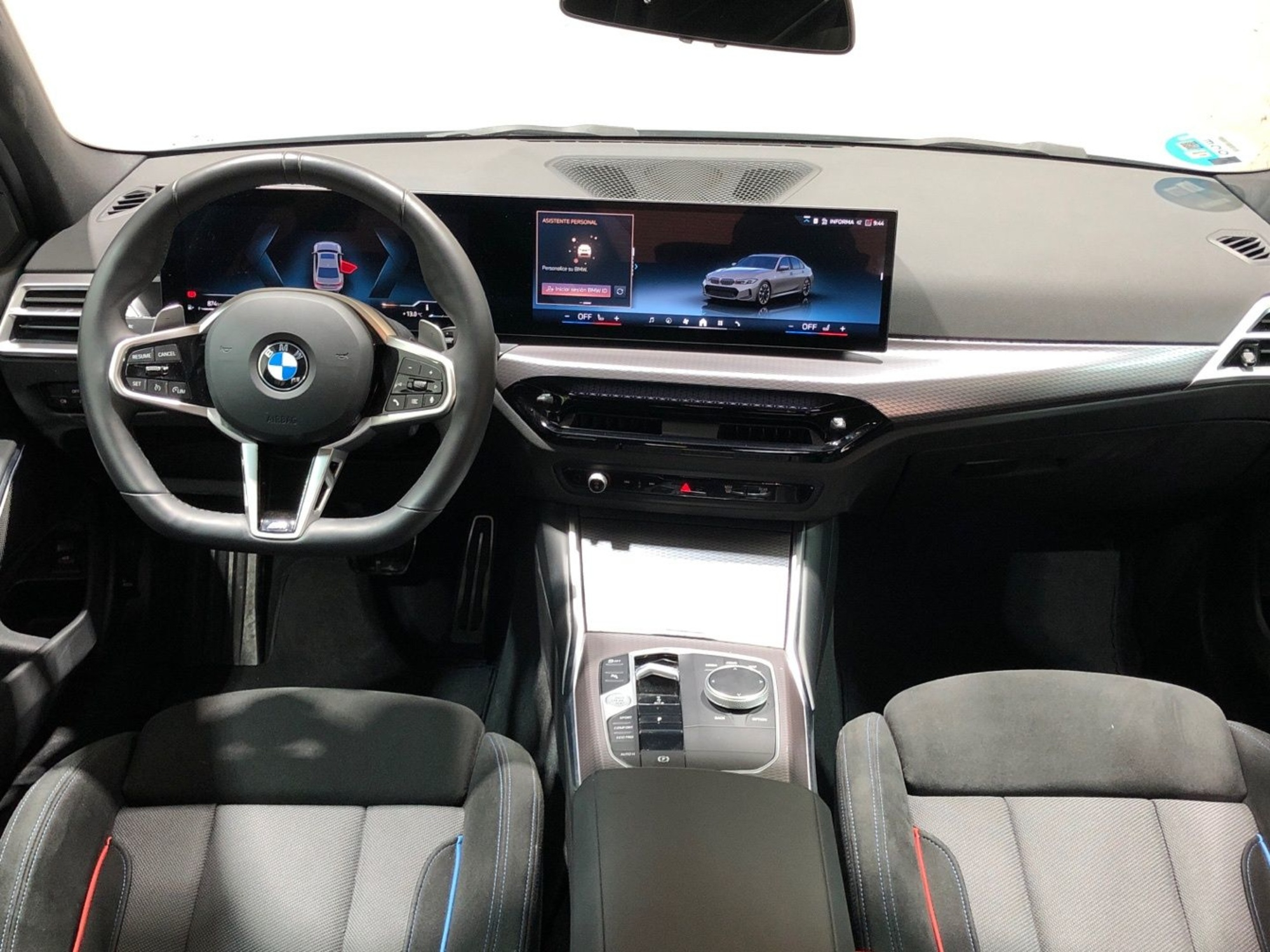 Renting BMW Serie 3 318d 110 kW (150 CV) 29