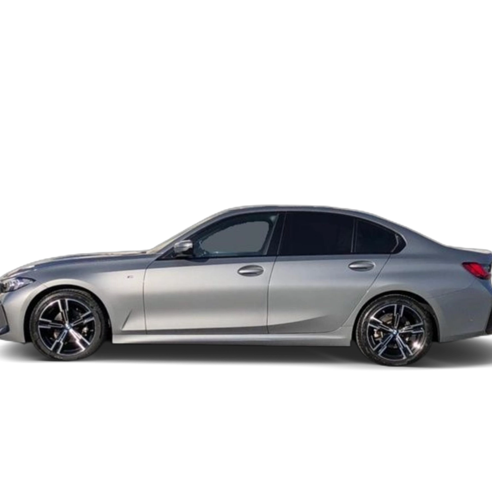 Renting BMW Serie 3 318d 110 kW (150 CV) 32