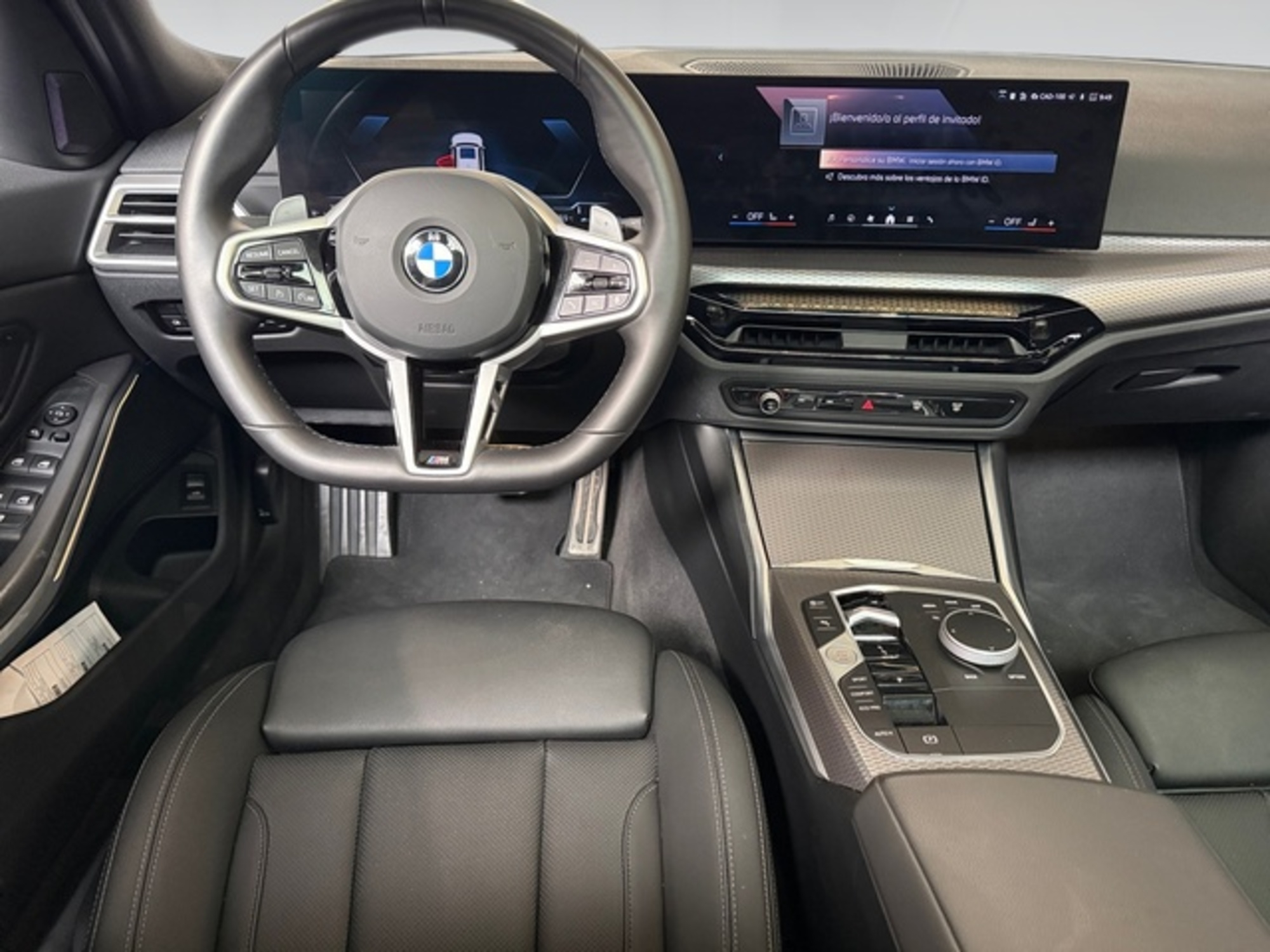 Renting BMW Serie 3 318d Touring 110 kW (150 CV) 6 3