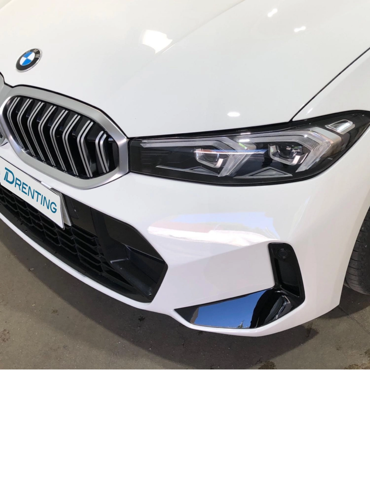 Renting BMW Serie 3 318d Touring 110 kW (150 CV) 8 2