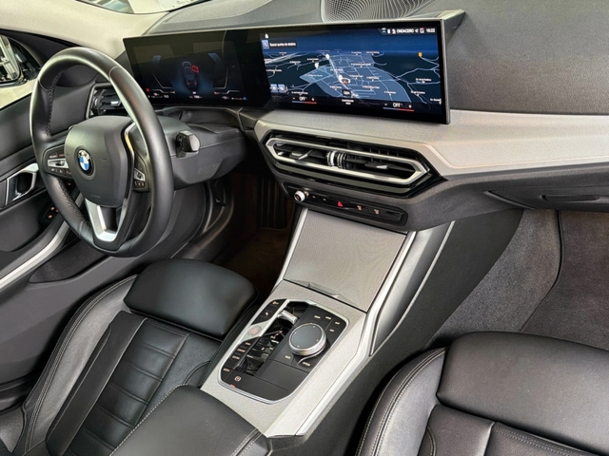 Renting BMW Serie 3 320d 140 kW (190 CV) 1 2
