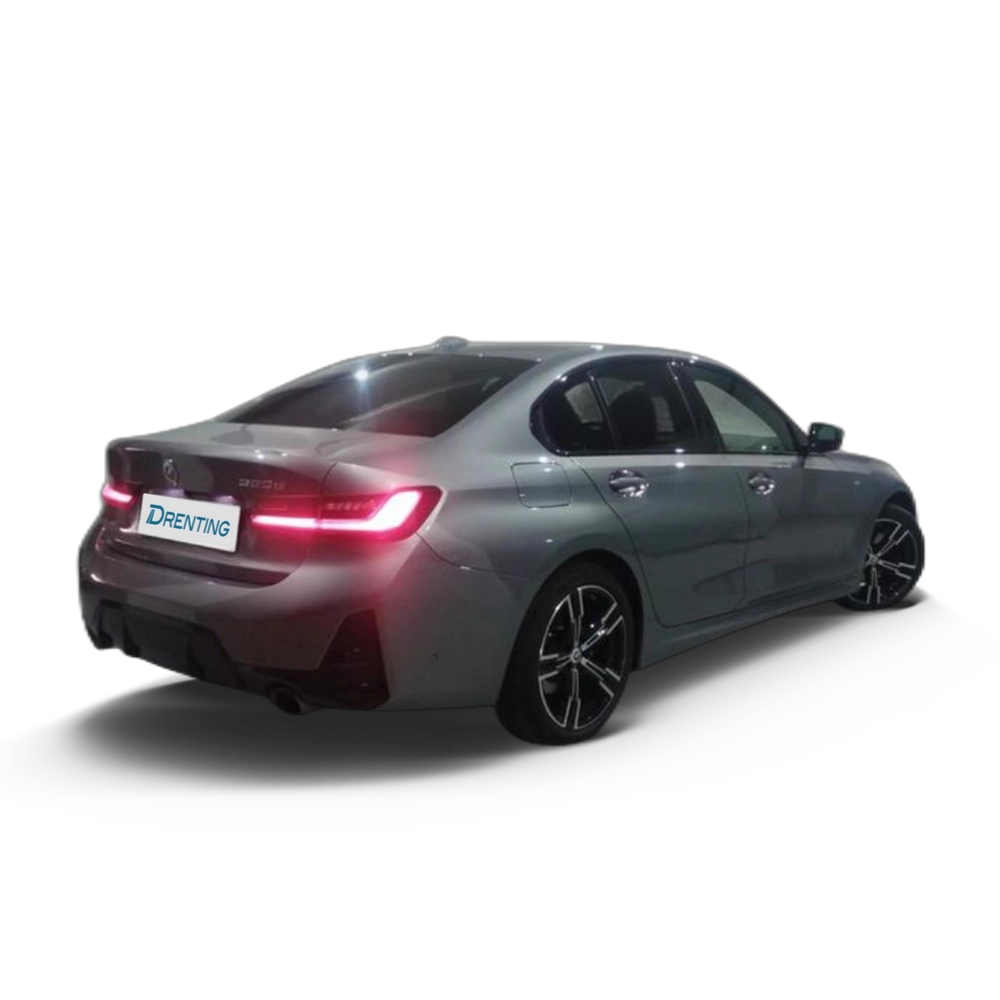 Renting BMW Serie 3 320d 140 kW (190 CV) 1