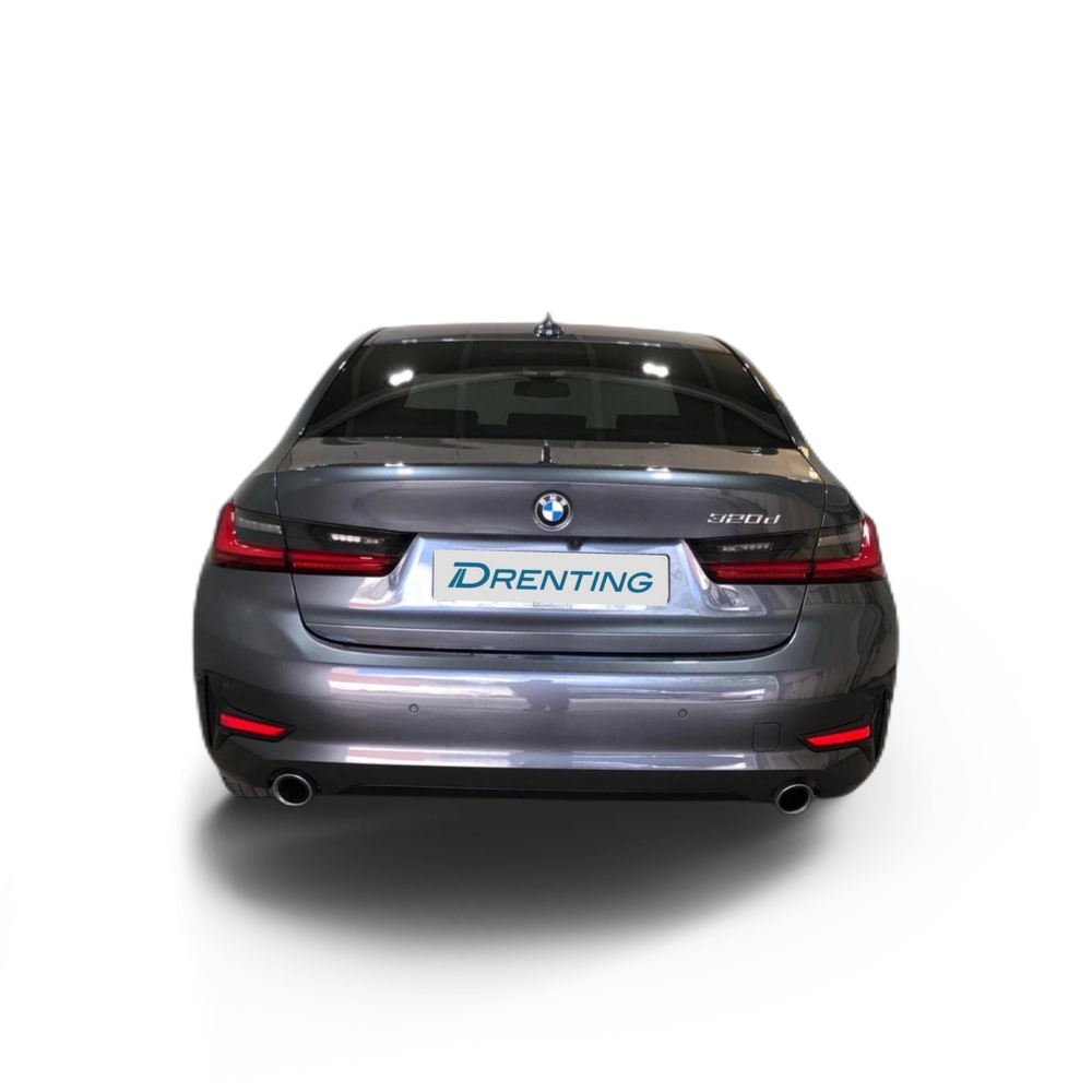 Renting BMW Serie 3 320d 140 kW (190 CV) 5 2